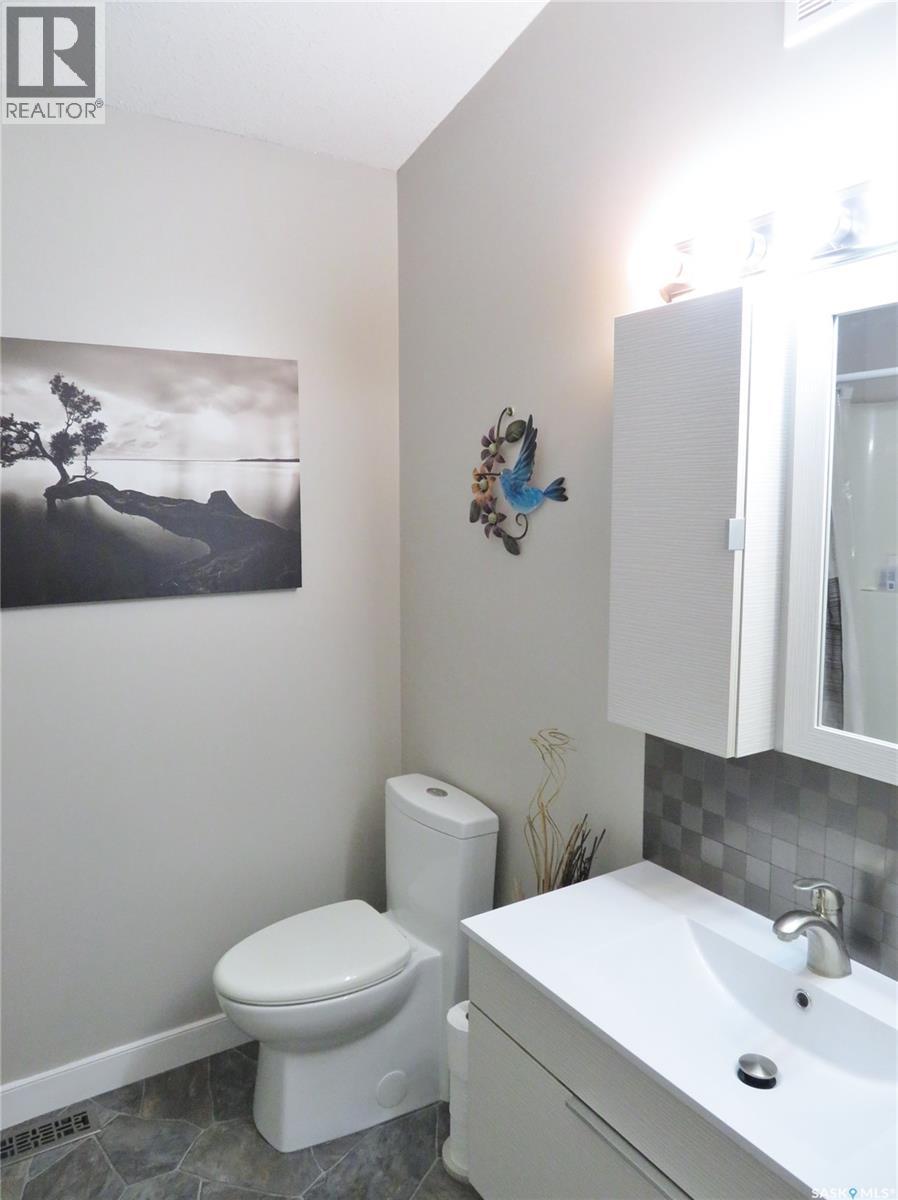 138 Lavalee Place, Saskatoon, Saskatchewan  S7J 5K7 - Photo 15 - SK038869
