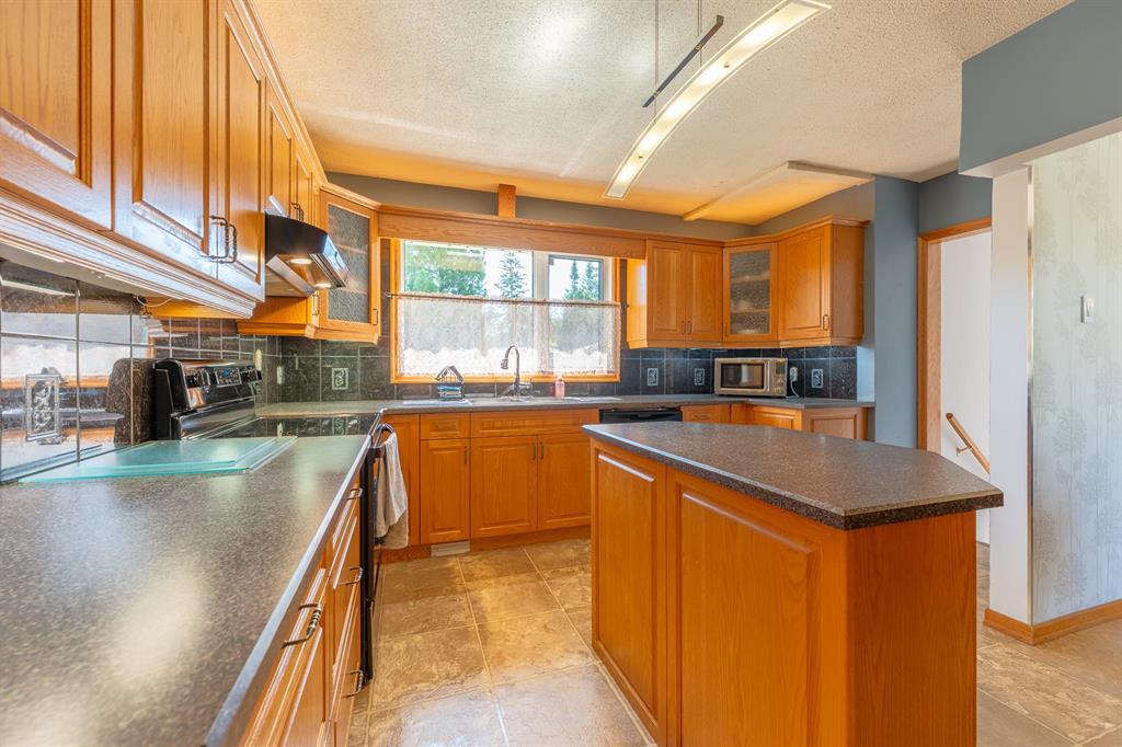 7 Durness Bay, Winnipeg, Manitoba R2K 2V6 - Photo 10 - 202613296