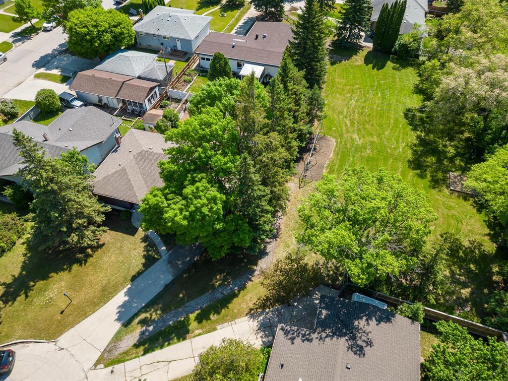7 Durness Bay, Winnipeg, Manitoba R2K 2V6 - Photo 34 - 202613296