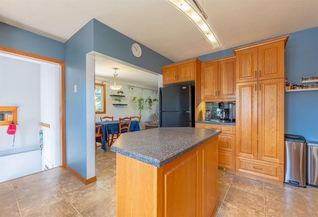 7 Durness Bay, Winnipeg, Manitoba R2K 2V6 - Photo 7 - 202613296