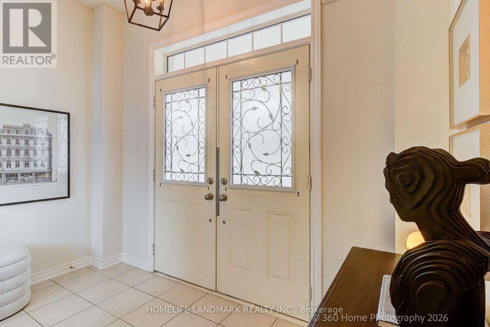 93 Beckett Avenue, Markham, Ontario  L6C 0R9 - Photo 2 - N13433936