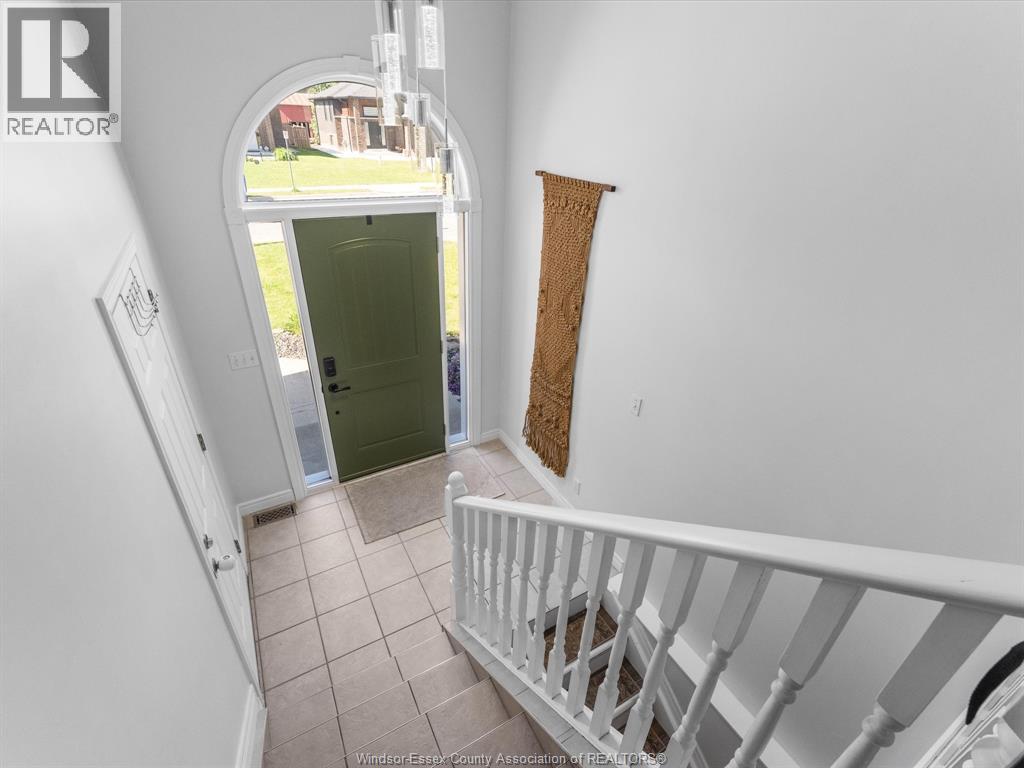 261 Jewel, Lasalle, Ontario  N9J 3X3 - Photo 3 - 26013939