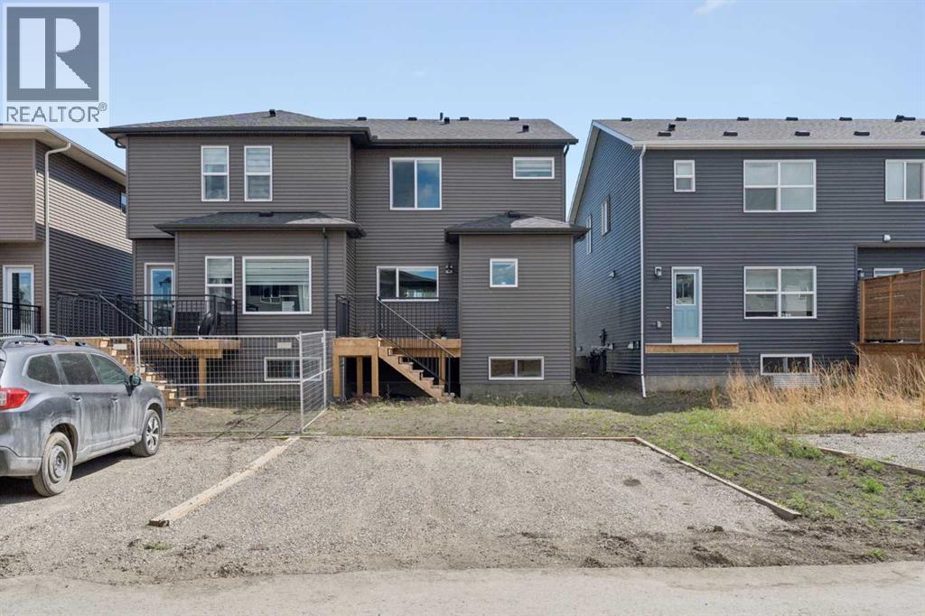 40 Emberside Grove, Cochrane, Alberta  T4C 3C8 - Photo 25 - A2311737