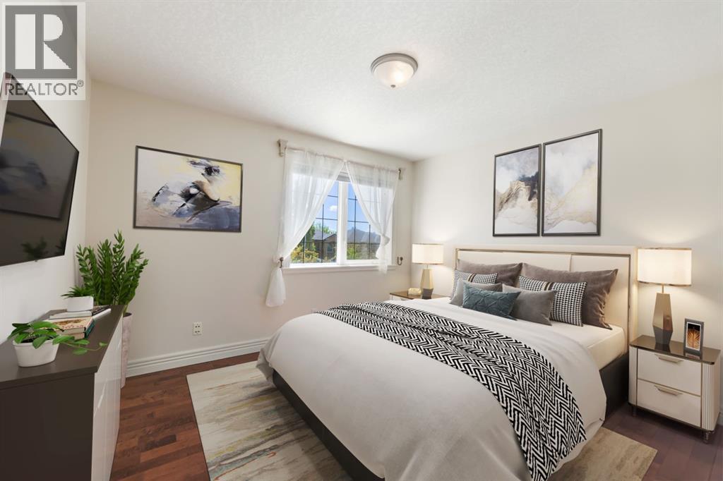 90 Royal Highland Road NW, Calgary, Alberta  T3G 4Y4 - Photo 25 - A2312514