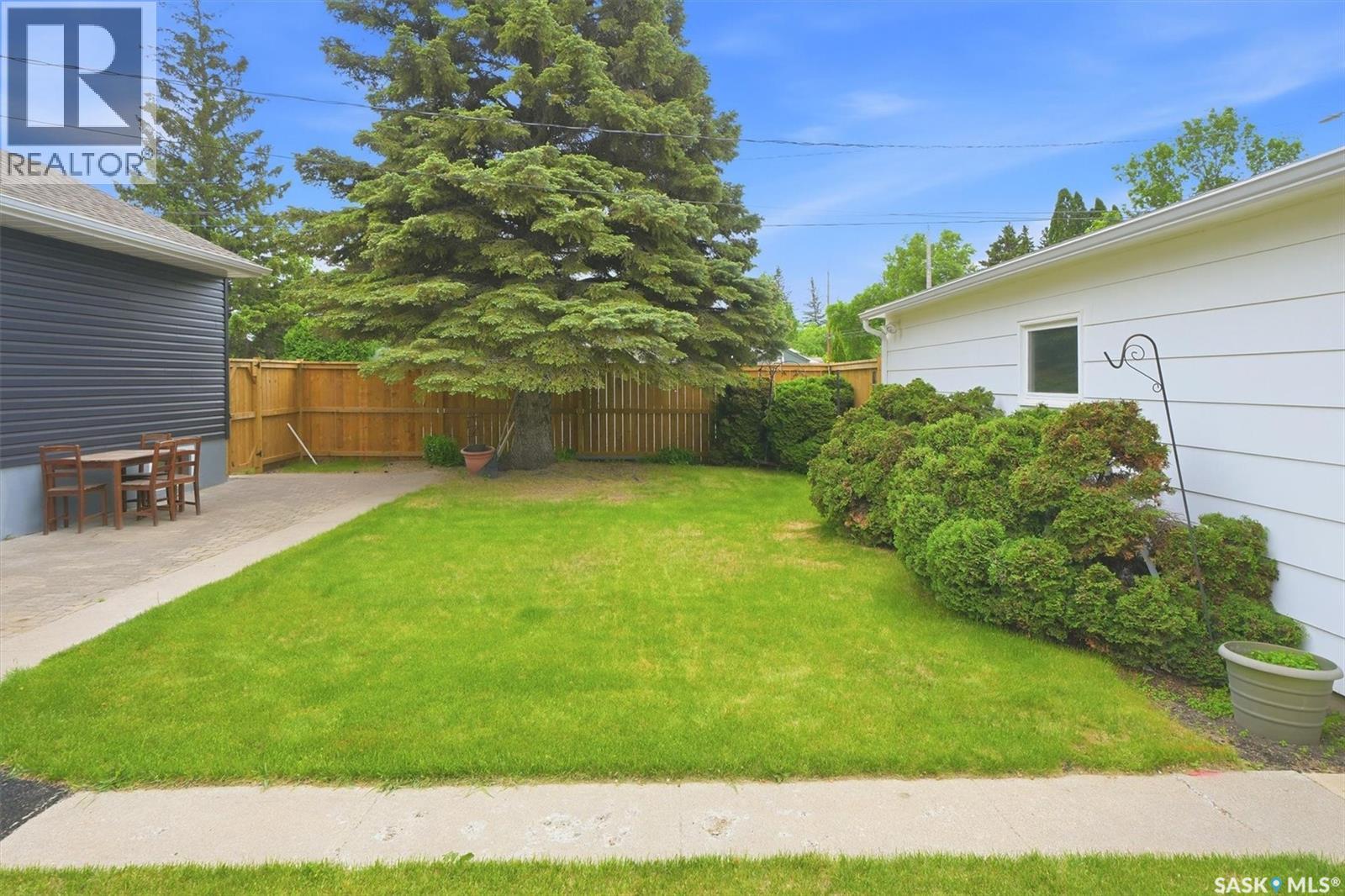 1924 Dufferin Avenue, Saskatoon, Saskatchewan  S7J 1B7 - Photo 36 - SK039202