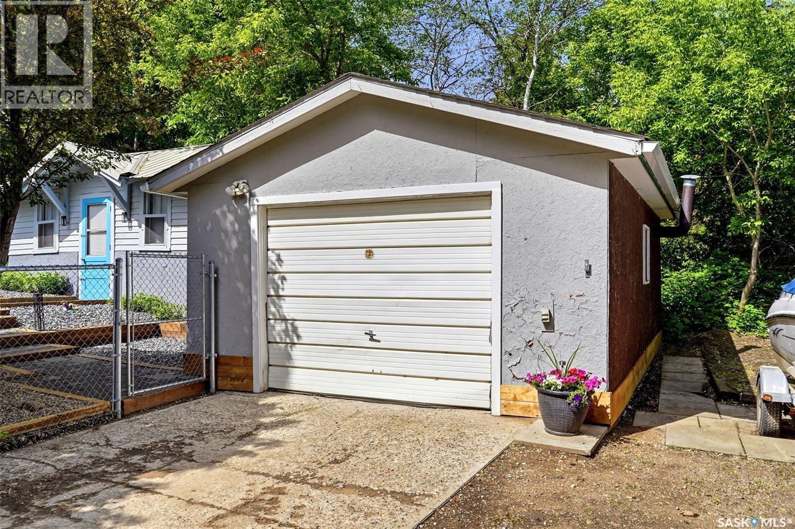 1207 5th Avenue, Regina Beach, Saskatchewan  S0G 4C0 - Photo 41 - SK039131