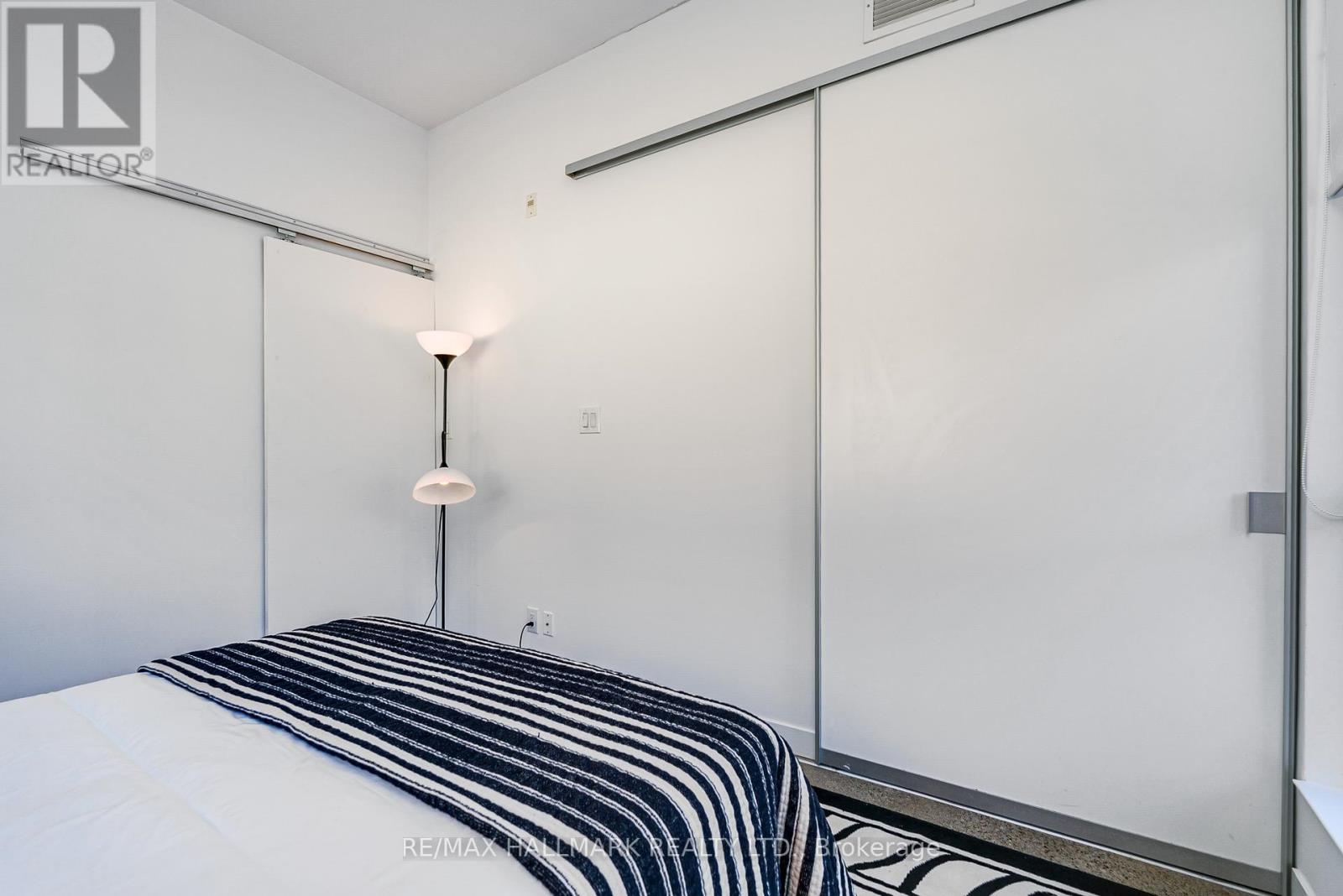 203 - 549 King Street E, Toronto, Ontario  M5A 1M4 - Photo 17 - C13437322