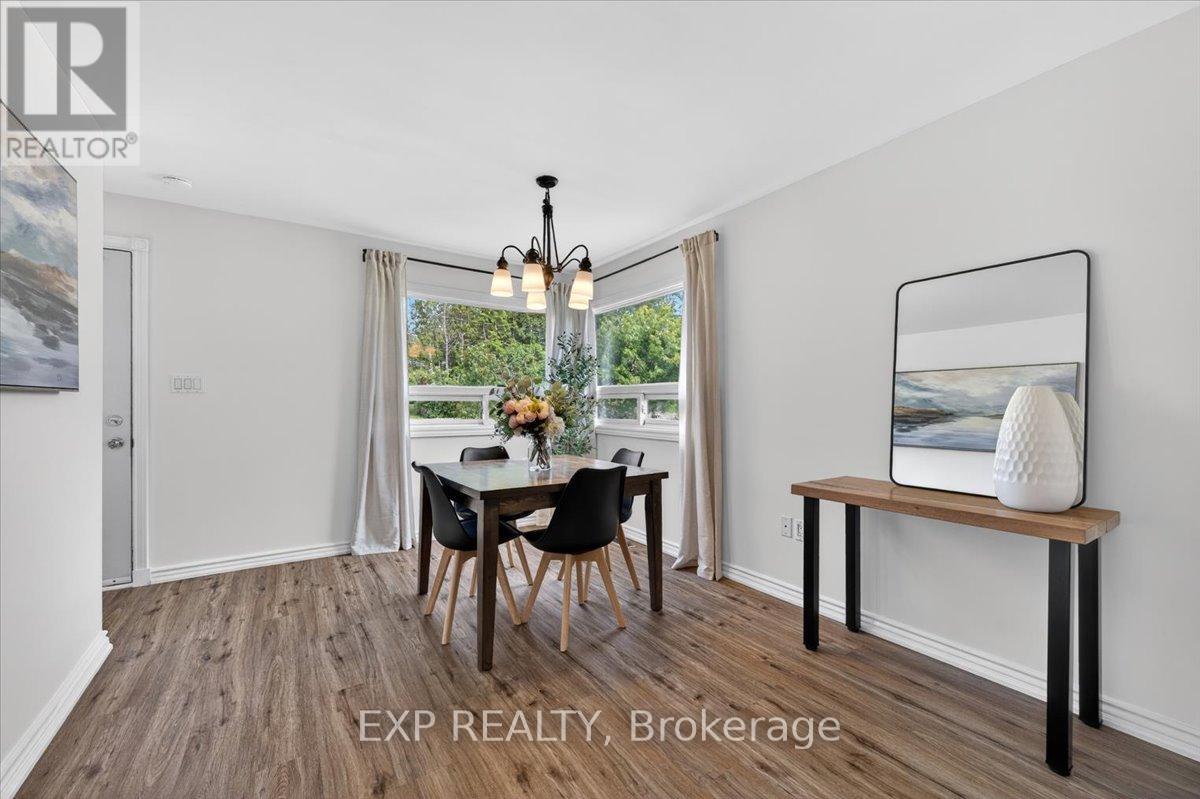 1104 Ferrier Avenue, Innisfil, Ontario  L0L 1W0 - Photo 21 - N13437358