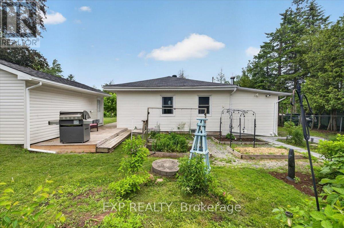 1104 Ferrier Avenue, Innisfil, Ontario  L0L 1W0 - Photo 41 - N13437358