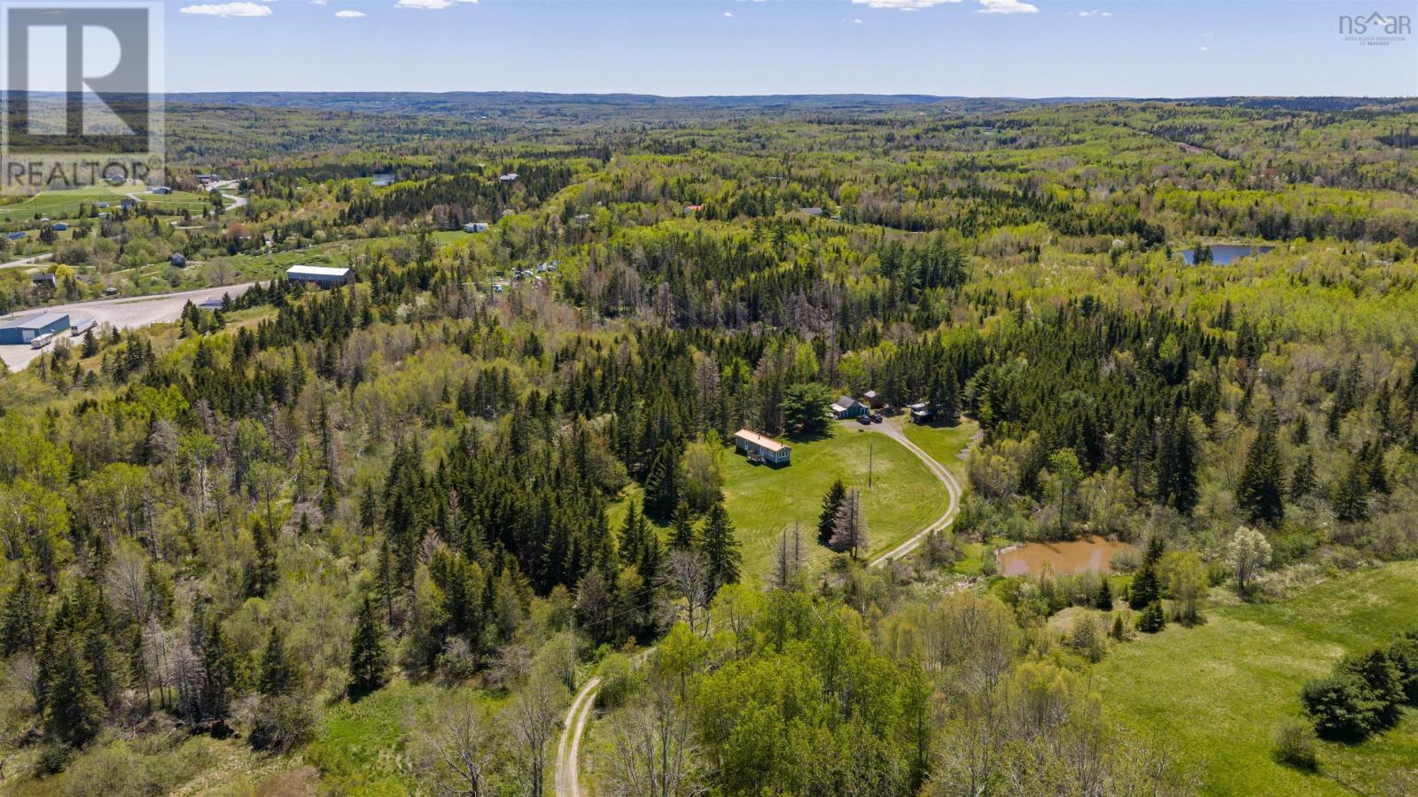 71 Hummingbird Lane, Riverton, Nova Scotia  B0K 1S0 - Photo 2 - 202613649