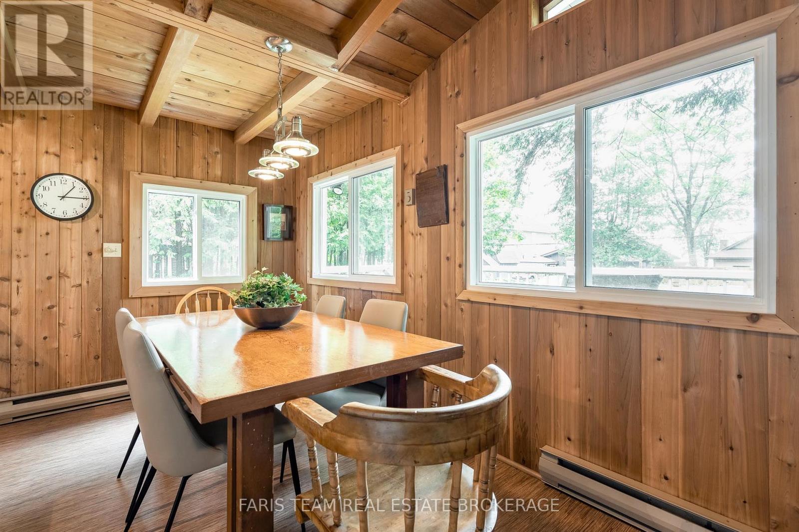 21 East Beach Road, Tiny, Ontario  L9M 0M6 - Photo 11 - S13437400