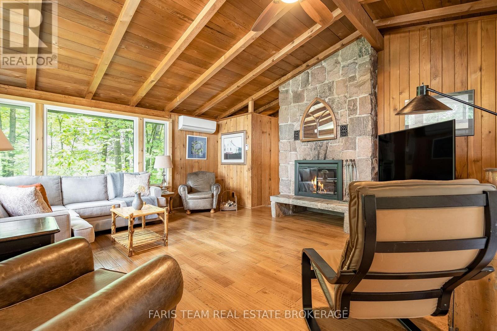 21 East Beach Road, Tiny, Ontario  L9M 0M6 - Photo 12 - S13437400