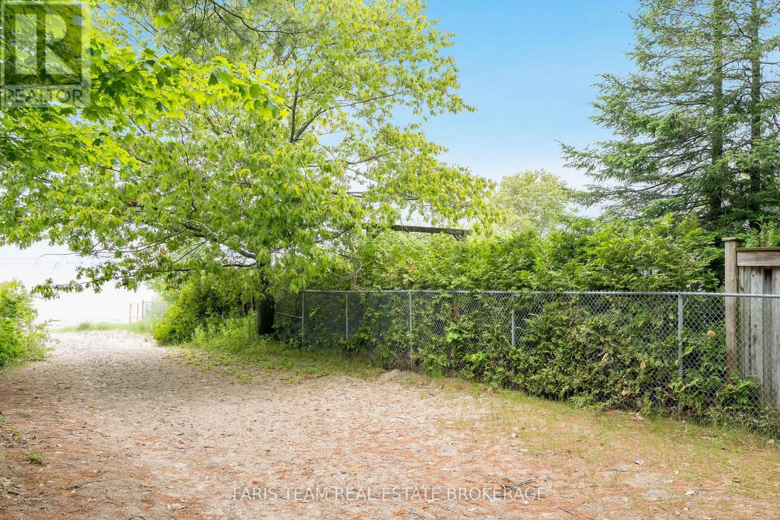21 East Beach Road, Tiny, Ontario  L9M 0M6 - Photo 34 - S13437400