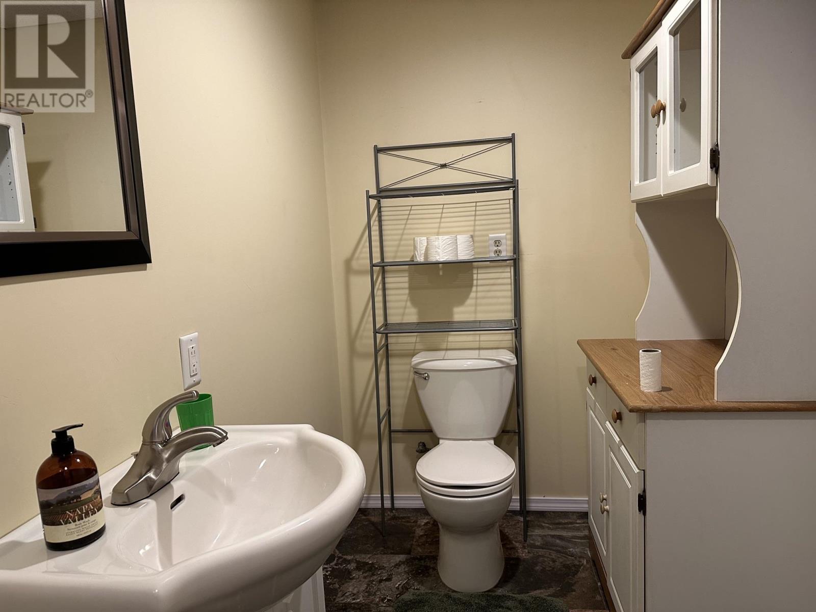 8 Terrace Ct, Terrace Bay, Ontario  P0T 2W0 - Photo 14 - TB2601482