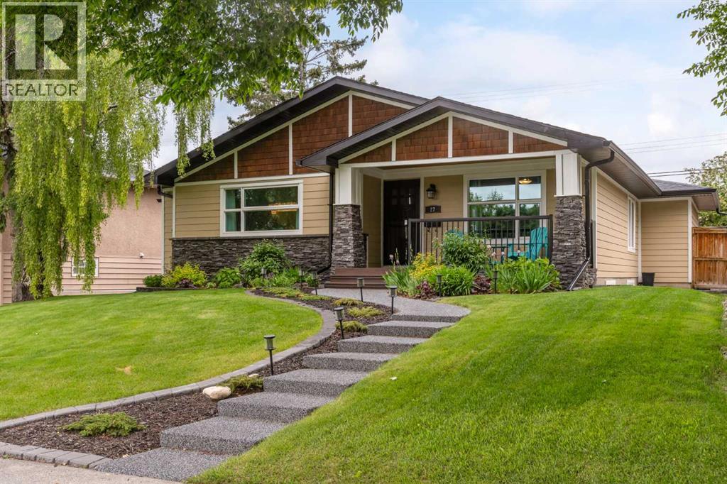 27 Westview Drive SW, Calgary, Alberta