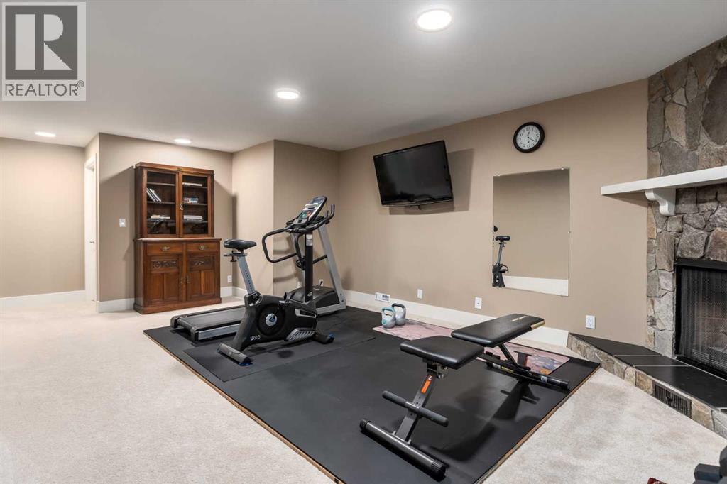 27 Westview Drive Sw, Calgary, Alberta  T3C 2R8 - Photo 27 - A2320004