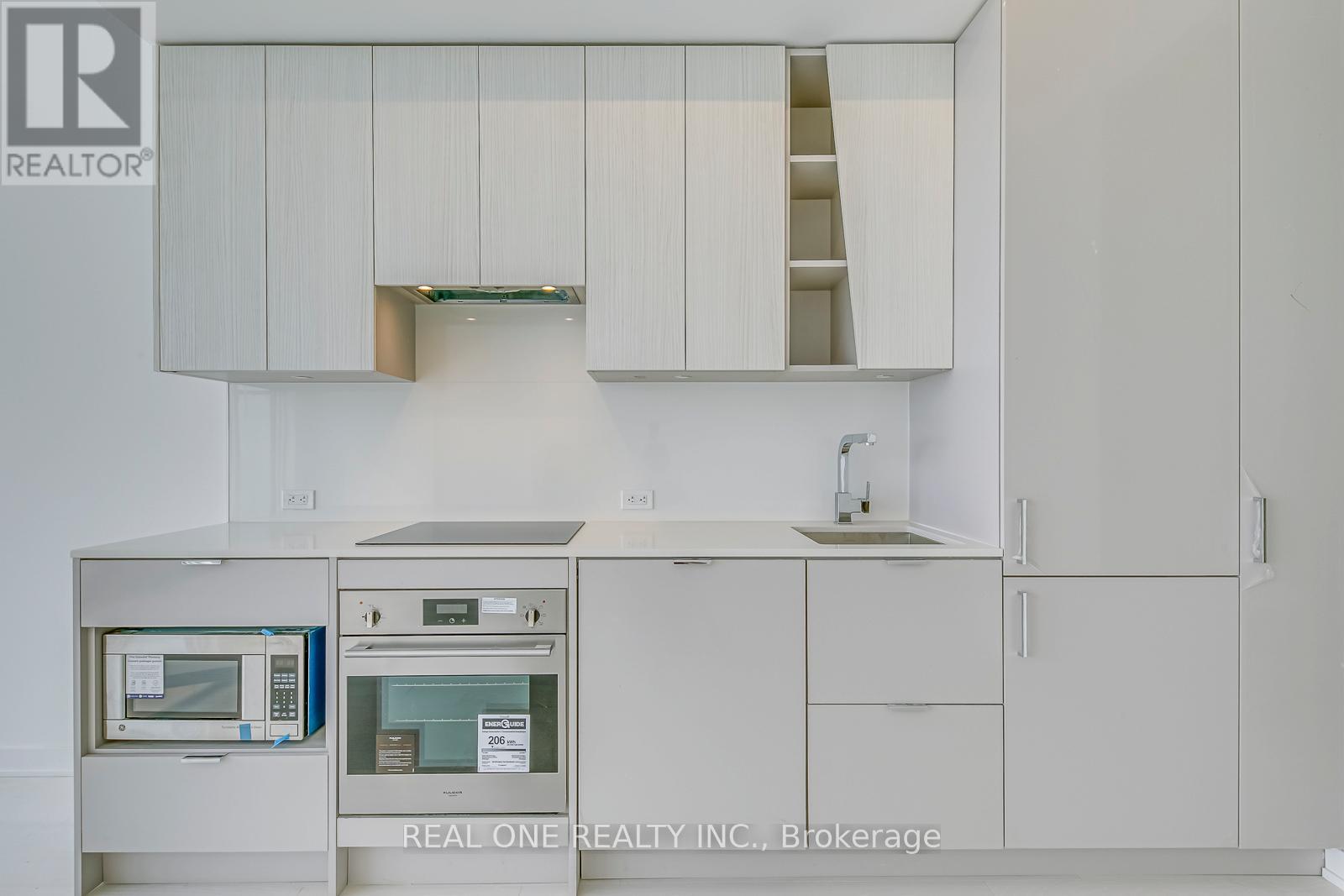 6008 - 3883 Quartz Road, Mississauga, Ontario  L5B 0M4 - Photo 4 - W13029132