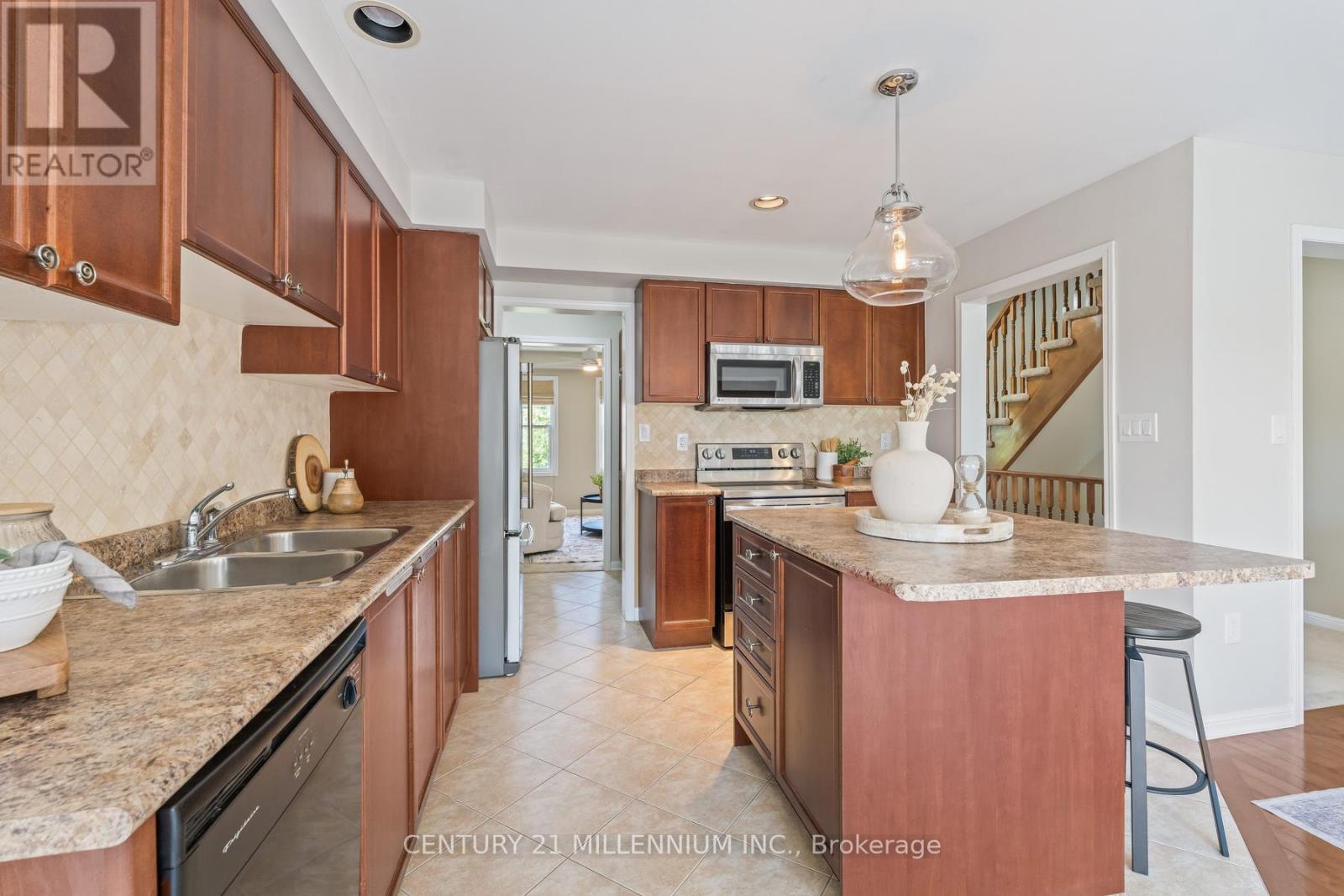 699 Cargill Path, Milton, Ontario  L9T 0G2 - Photo 12 - W13437218