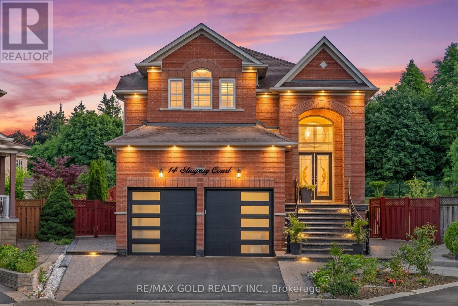 14 STINGRAY COURT, Brampton, Ontario