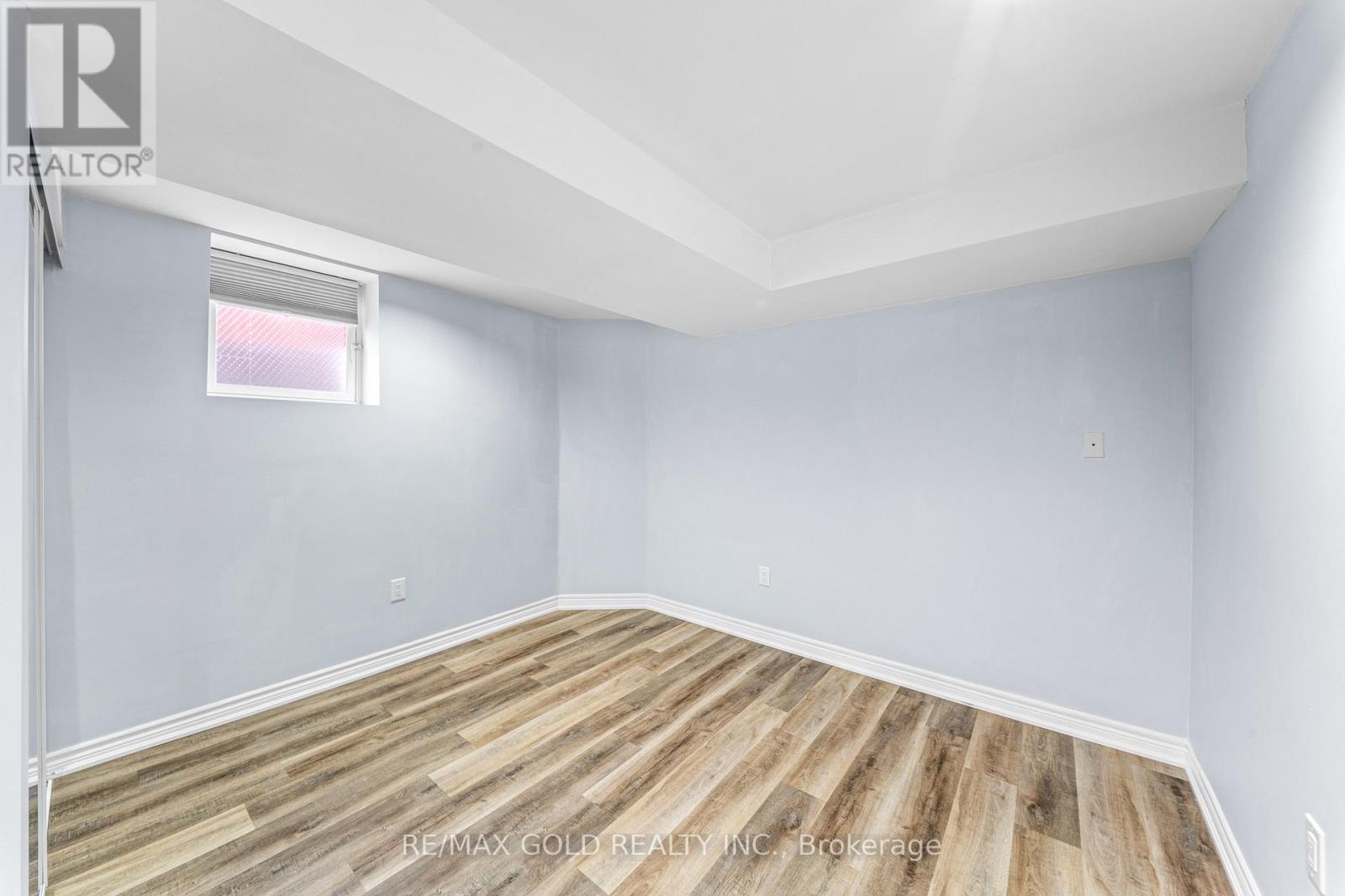 14 Stingray Court, Brampton, Ontario  L6V 4R1 - Photo 36 - W13437232