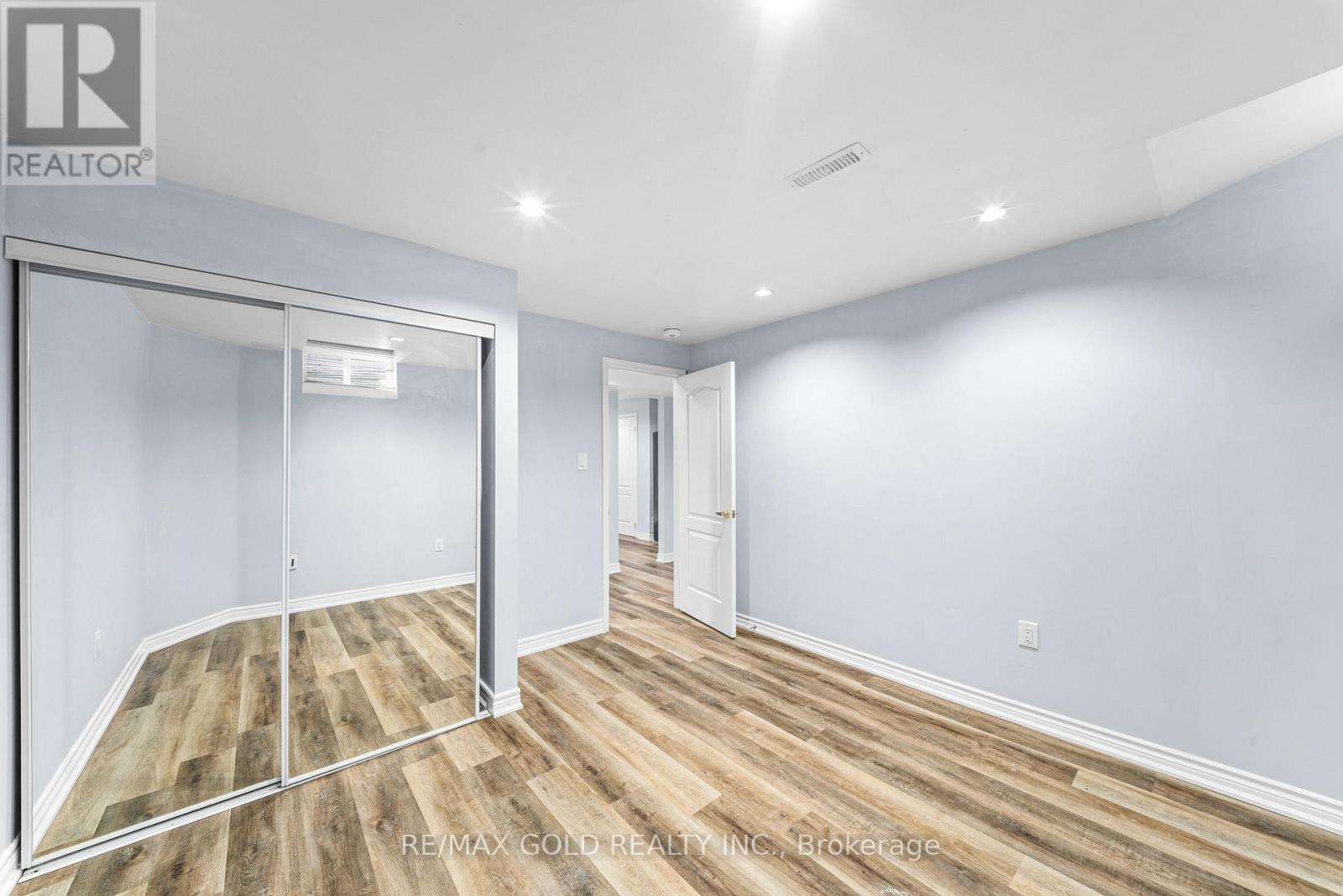 14 Stingray Court, Brampton, Ontario  L6V 4R1 - Photo 38 - W13437232