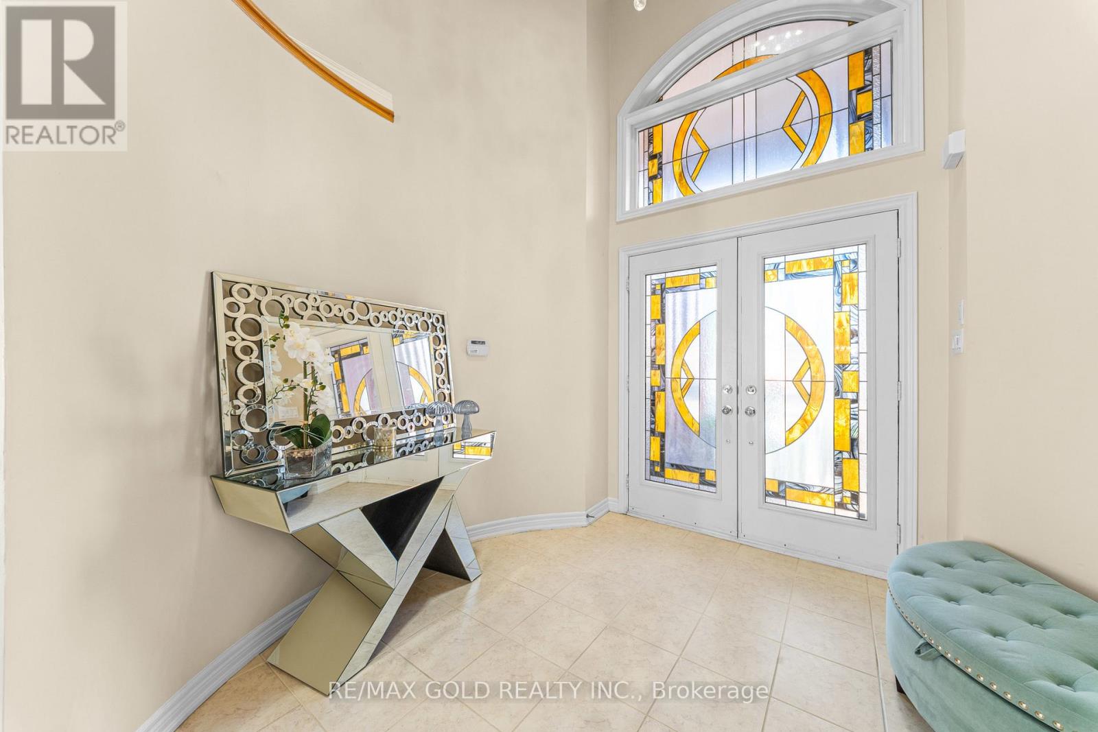 14 Stingray Court, Brampton, Ontario  L6V 4R1 - Photo 7 - W13437232