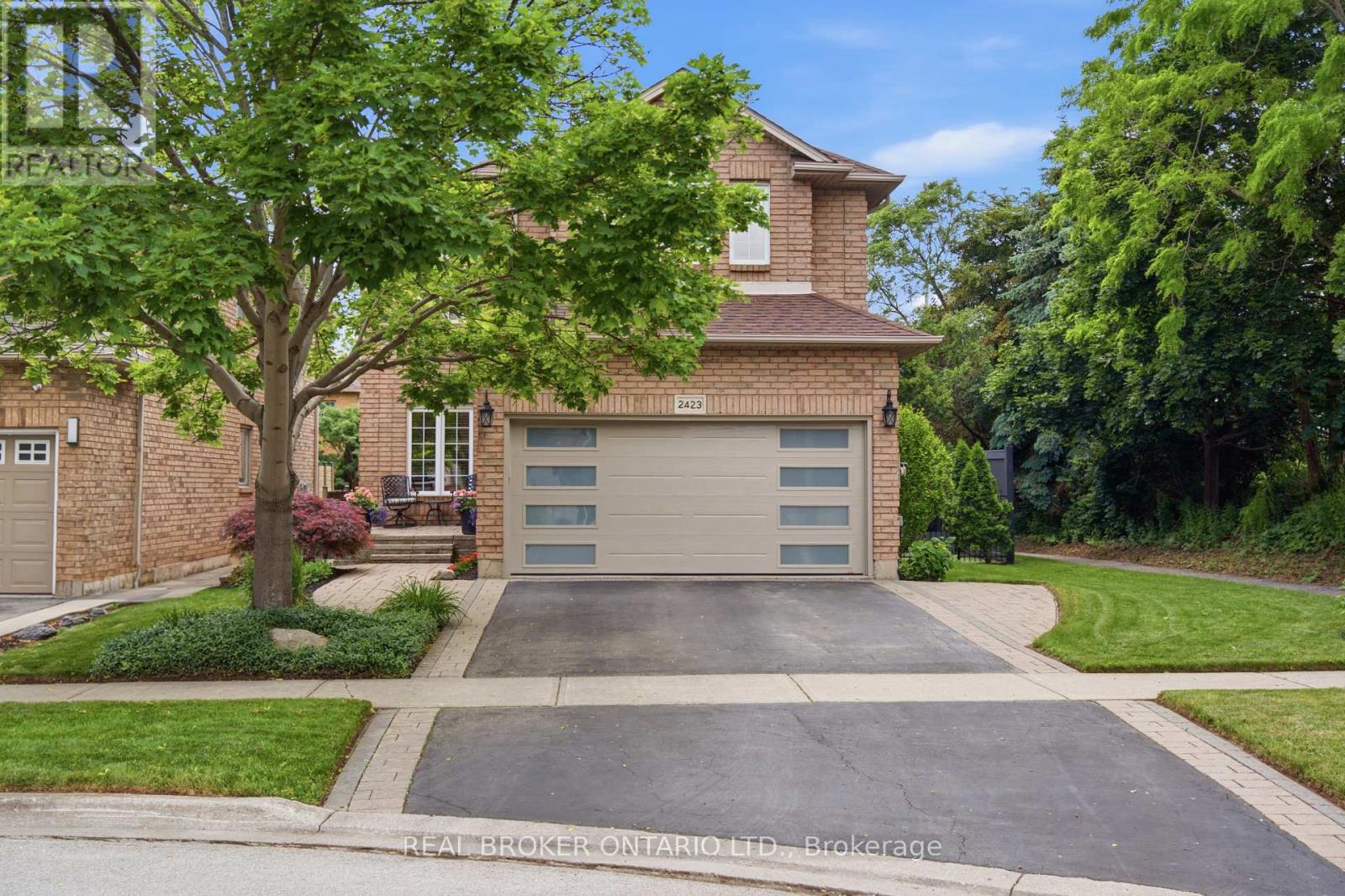 2423 VALLEY HEIGHTS CRESCENT, Oakville, Ontario