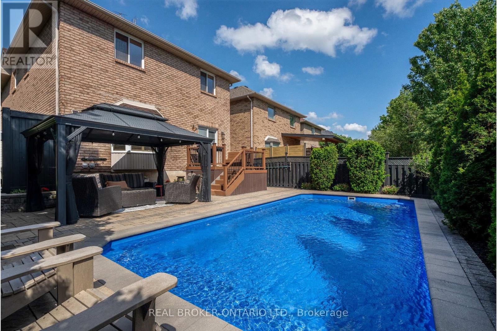 2423 Valley Heights Crescent, Oakville, Ontario  L6H 6X2 - Photo 40 - W13437264