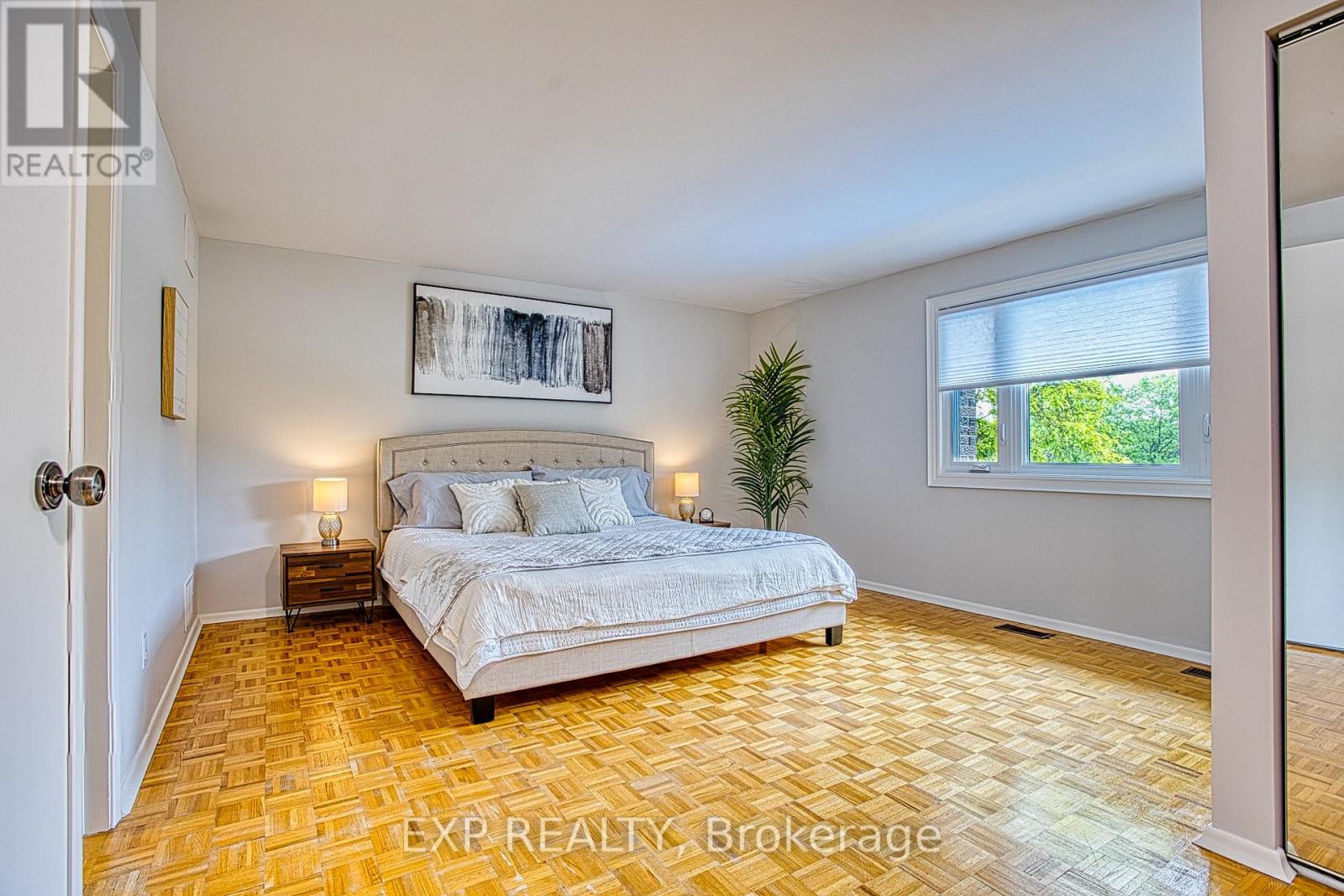 1340 Monmouth Drive, Burlington, Ontario  L7P 3J6 - Photo 28 - W13437302