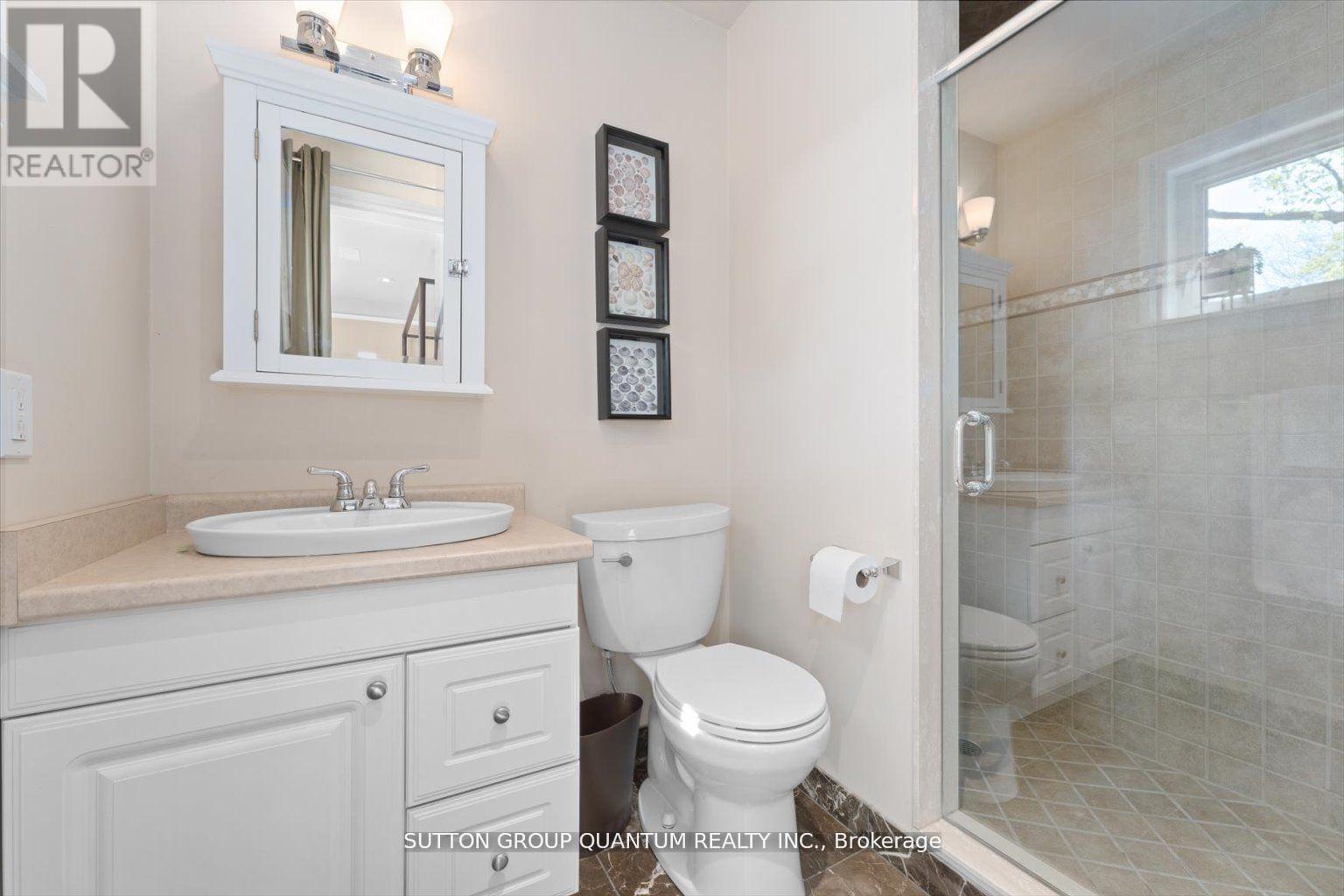 347 Pinetree Way, Mississauga, Ontario  L5G 2R4 - Photo 28 - W13437384