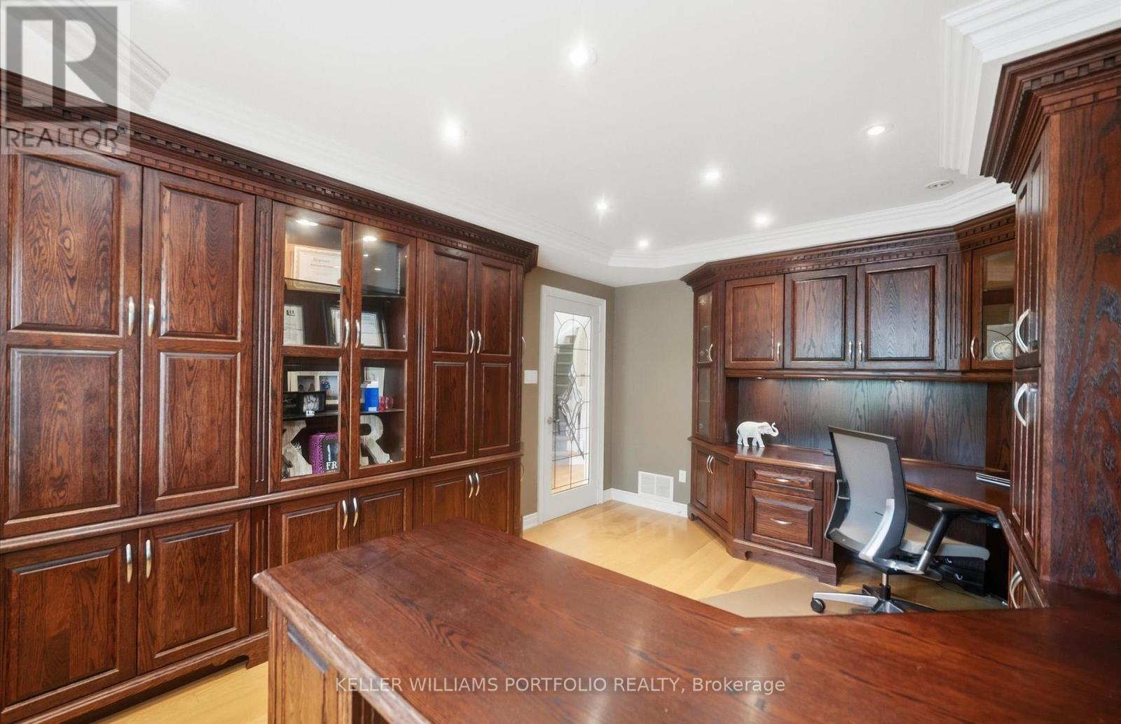 1175 Forest Trail Place, Oakville, Ontario  L6M 3H7 - Photo 14 - W13437402