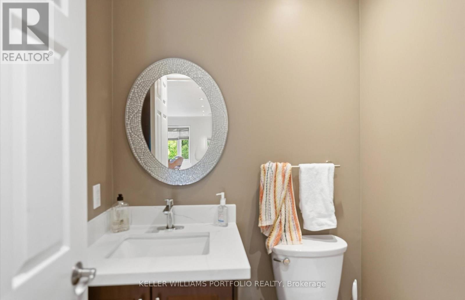 1175 Forest Trail Place, Oakville, Ontario  L6M 3H7 - Photo 15 - W13437402