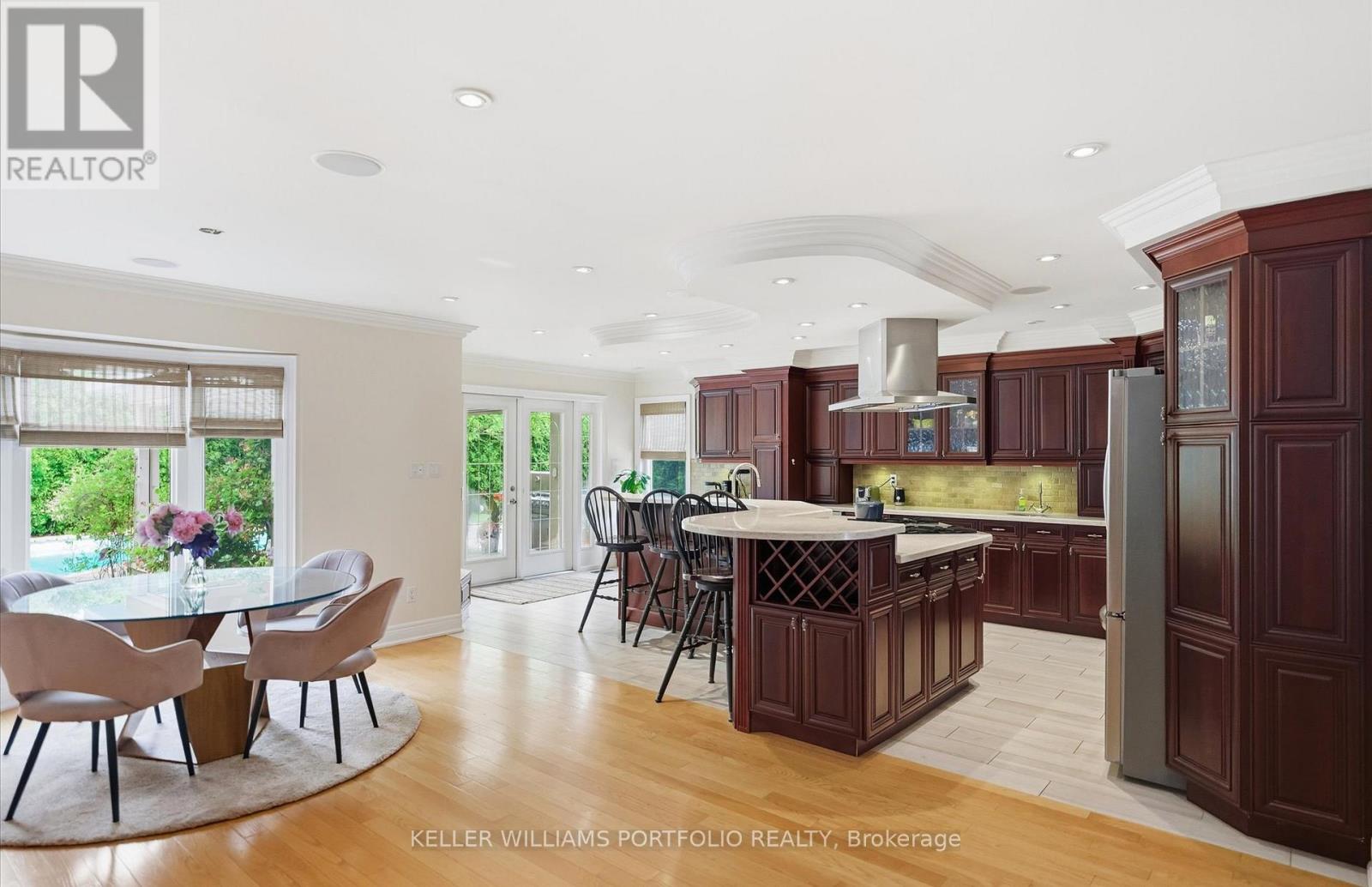 1175 Forest Trail Place, Oakville, Ontario  L6M 3H7 - Photo 7 - W13437402