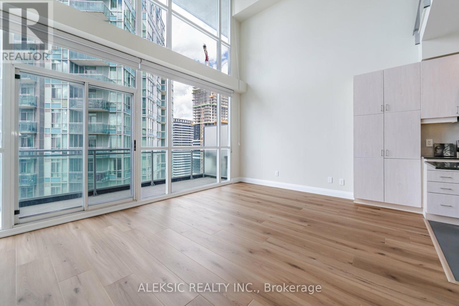 2514 - 223 Webb Drive, Mississauga, Ontario  L5B 0E8 - Photo 12 - W13437404