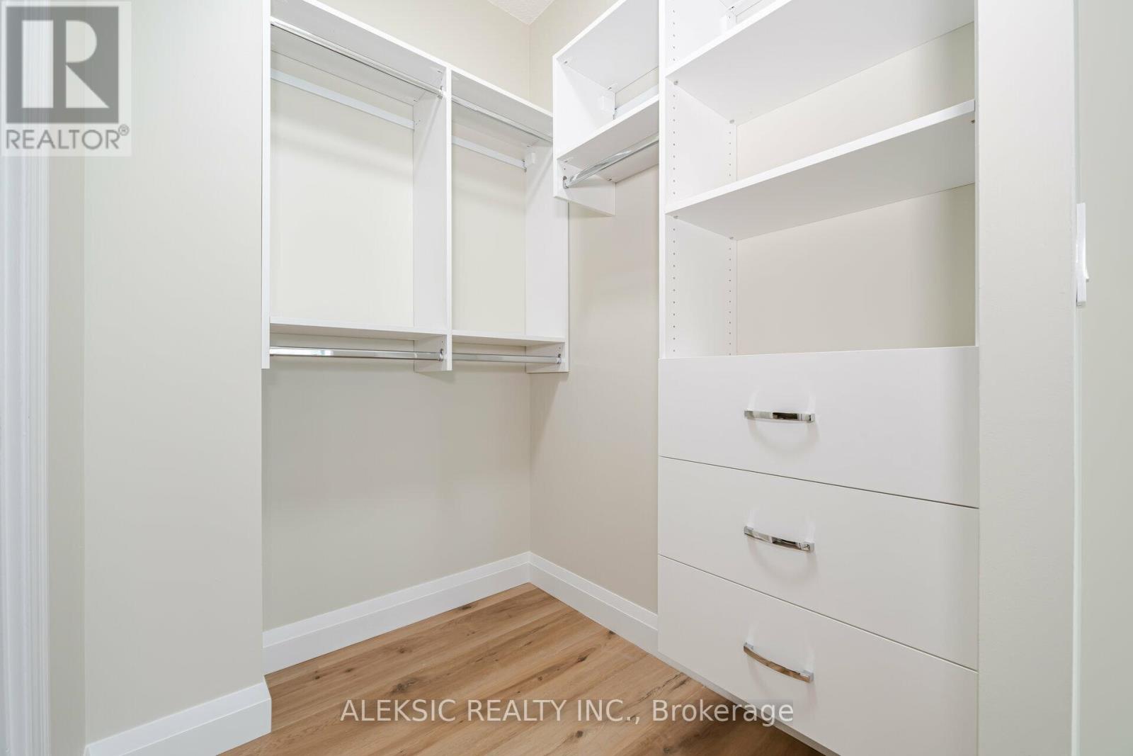 2514 - 223 Webb Drive, Mississauga, Ontario  L5B 0E8 - Photo 24 - W13437404