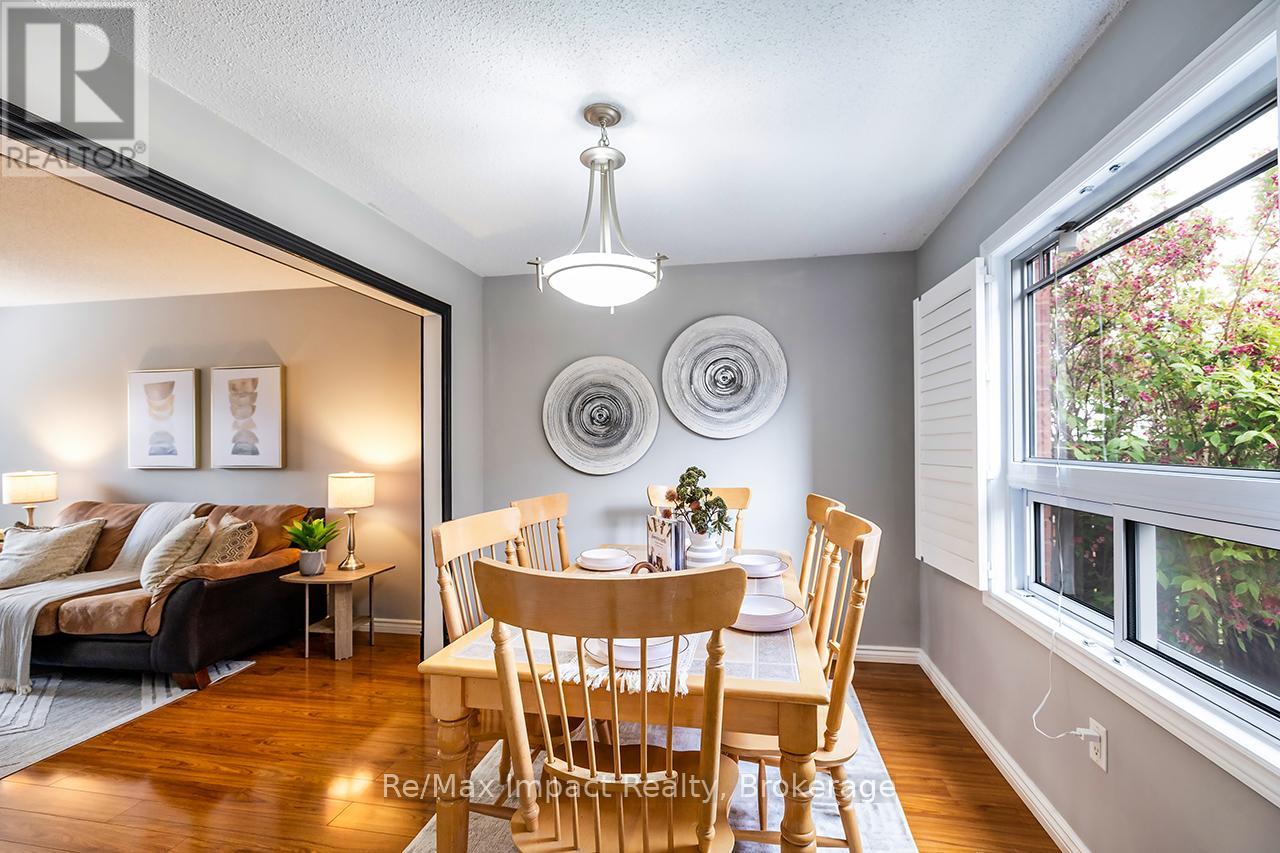53 Sable Crescent W, Whitby, Ontario  L1R 1Y5 - Photo 10 - E13437514