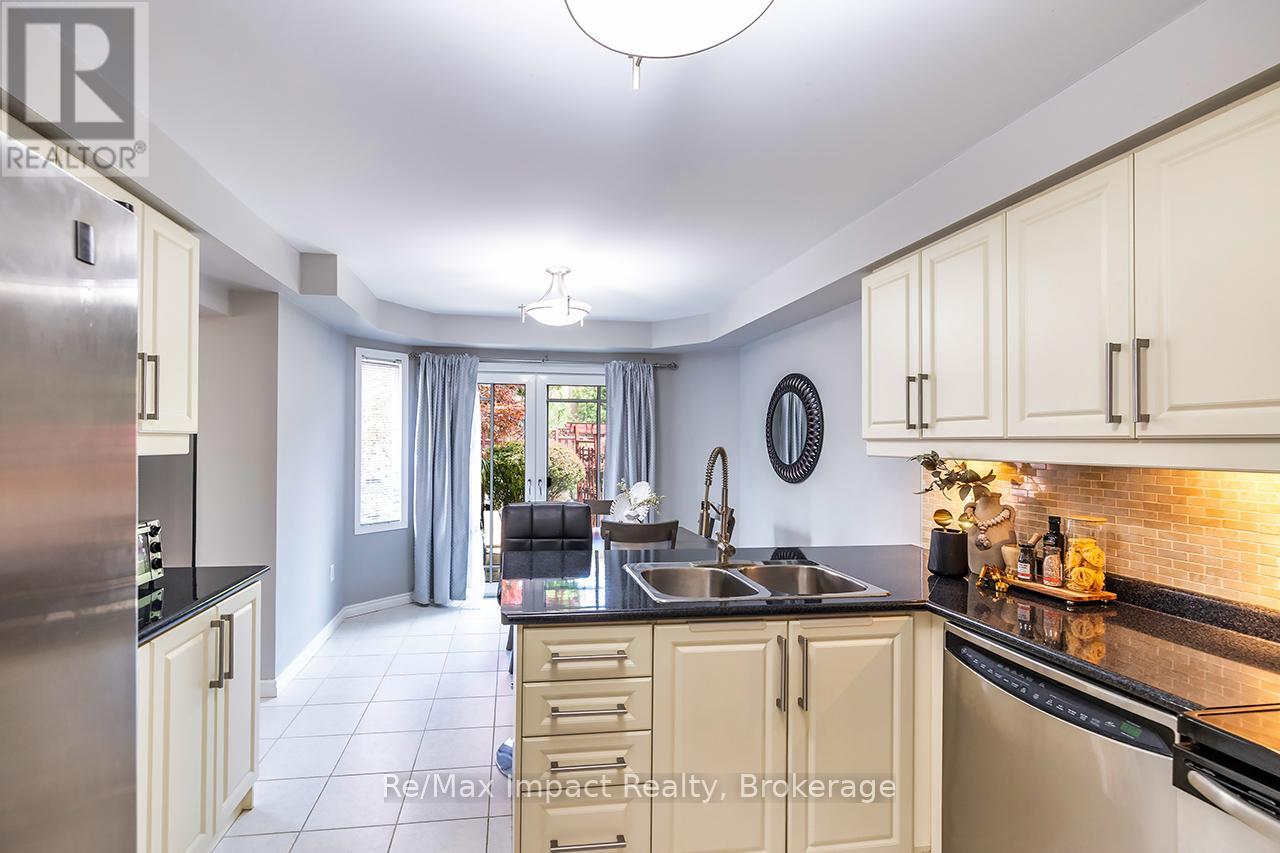 53 Sable Crescent W, Whitby, Ontario  L1R 1Y5 - Photo 12 - E13437514