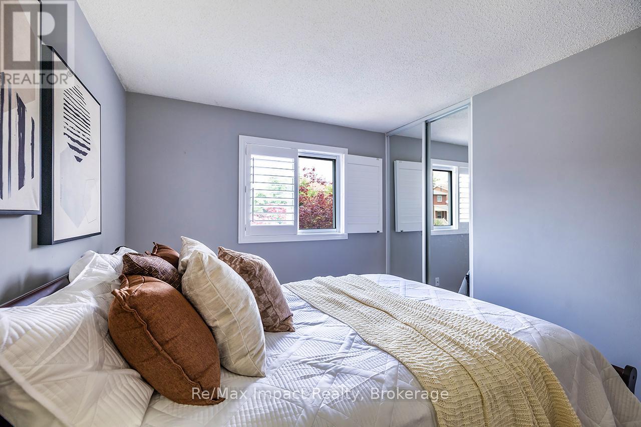 53 Sable Crescent W, Whitby, Ontario  L1R 1Y5 - Photo 21 - E13437514