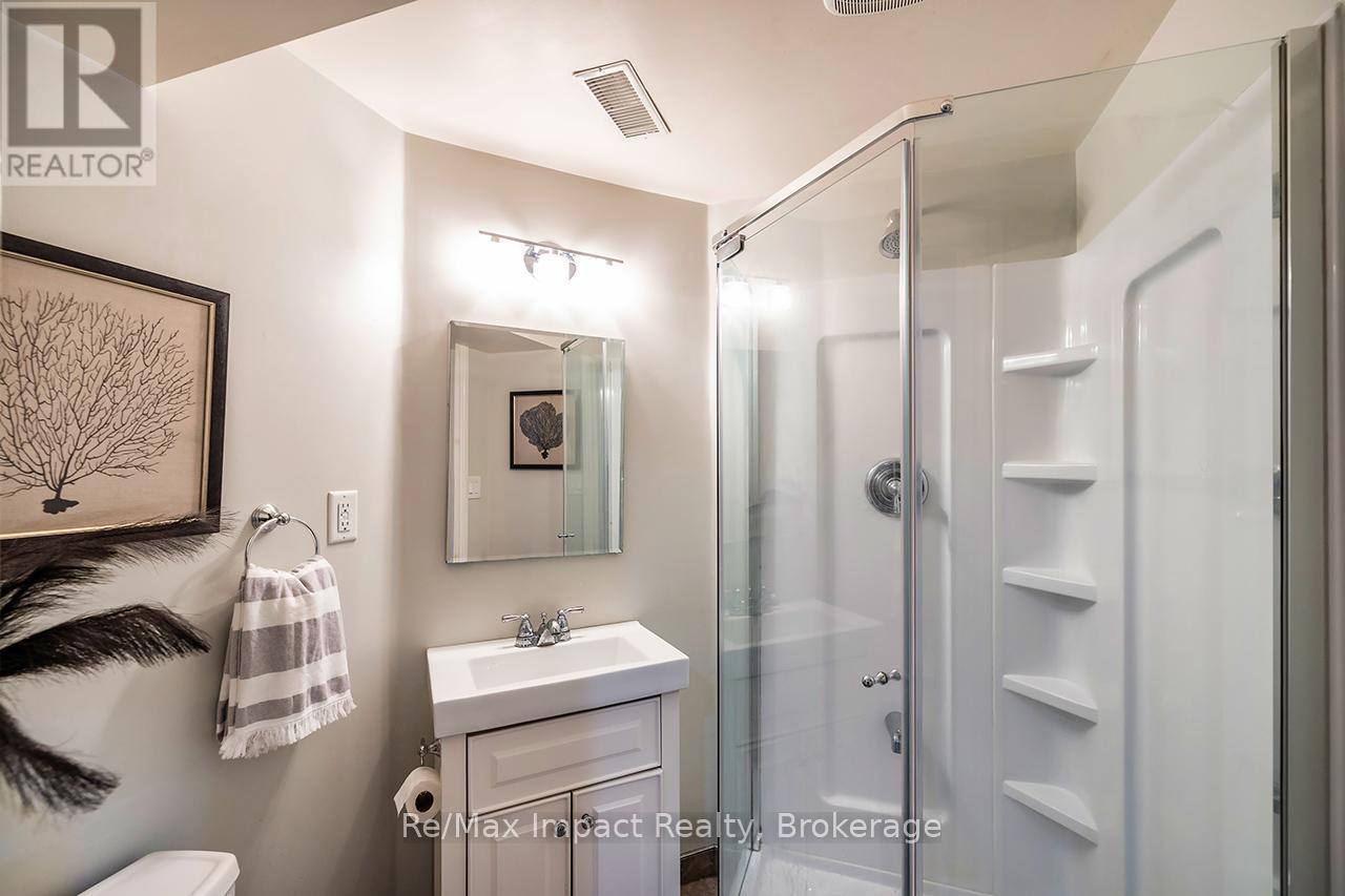 53 Sable Crescent W, Whitby, Ontario  L1R 1Y5 - Photo 26 - E13437514