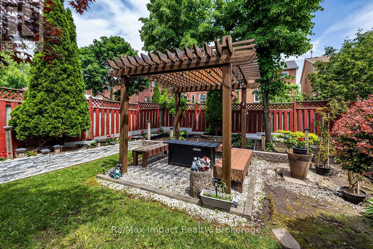53 Sable Crescent W, Whitby, Ontario  L1R 1Y5 - Photo 28 - E13437514