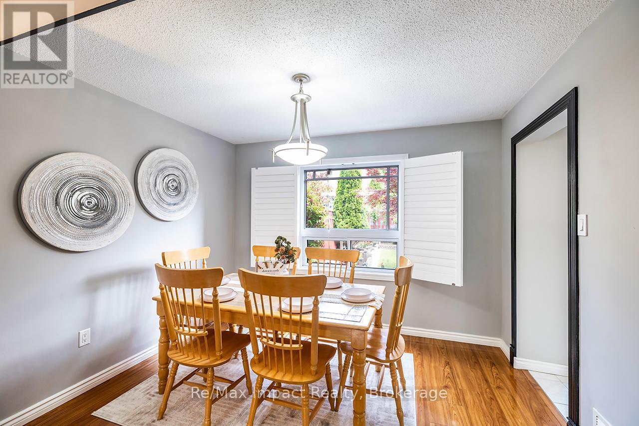53 Sable Crescent W, Whitby, Ontario  L1R 1Y5 - Photo 9 - E13437514
