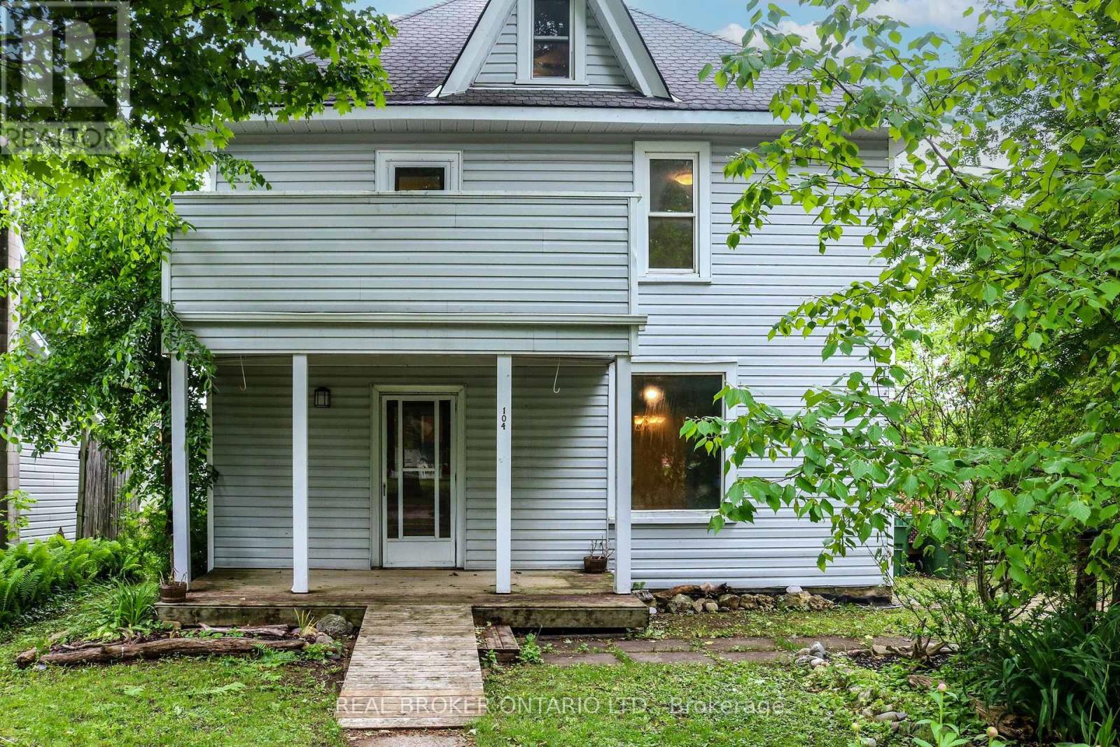 104 Isla Street, Grey Highlands, Ontario  N0C 1H0 - Photo 2 - X13437248