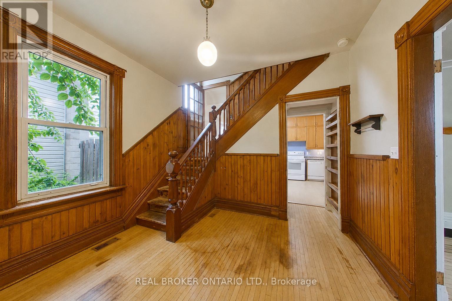 104 Isla Street, Grey Highlands, Ontario  N0C 1H0 - Photo 4 - X13437248