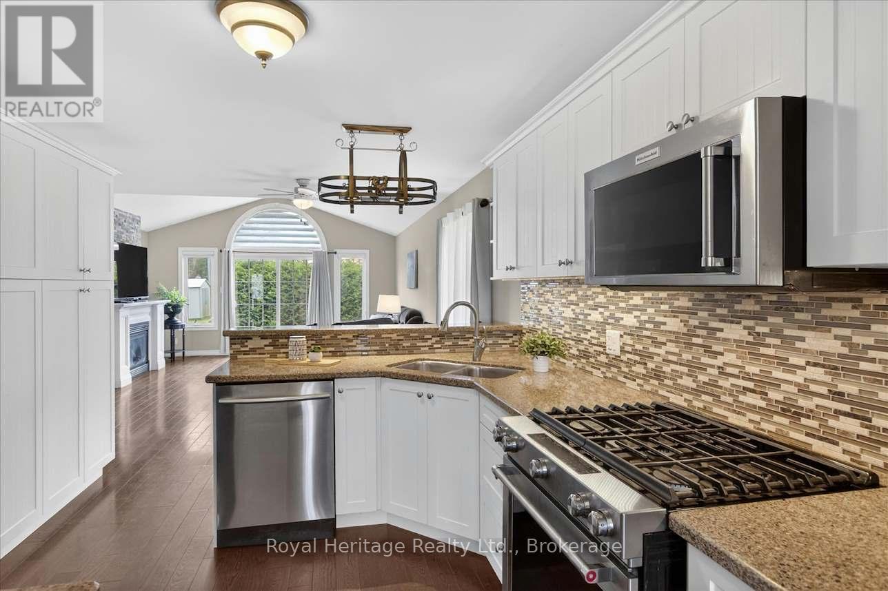 2 Liam Street, Kawartha Lakes, Ontario  K9V 0J3 - Photo 7 - X13437440
