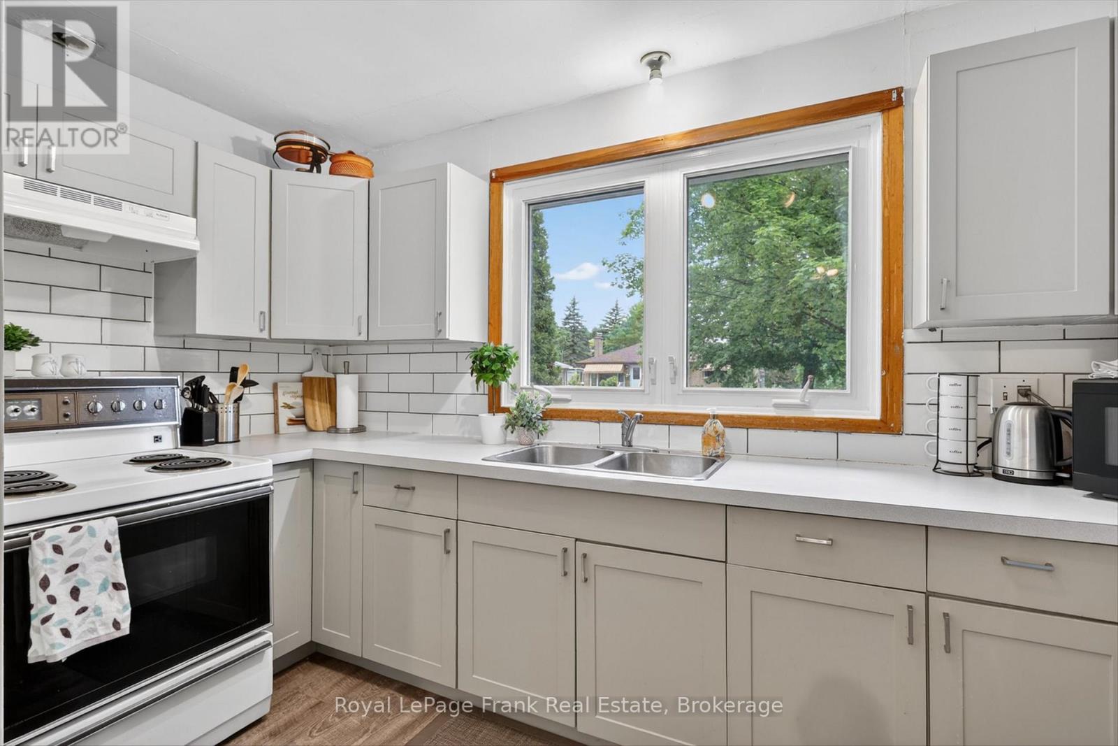 489 Raymond Street, Peterborough, Ontario  K9H 5M7 - Photo 13 - X13437632