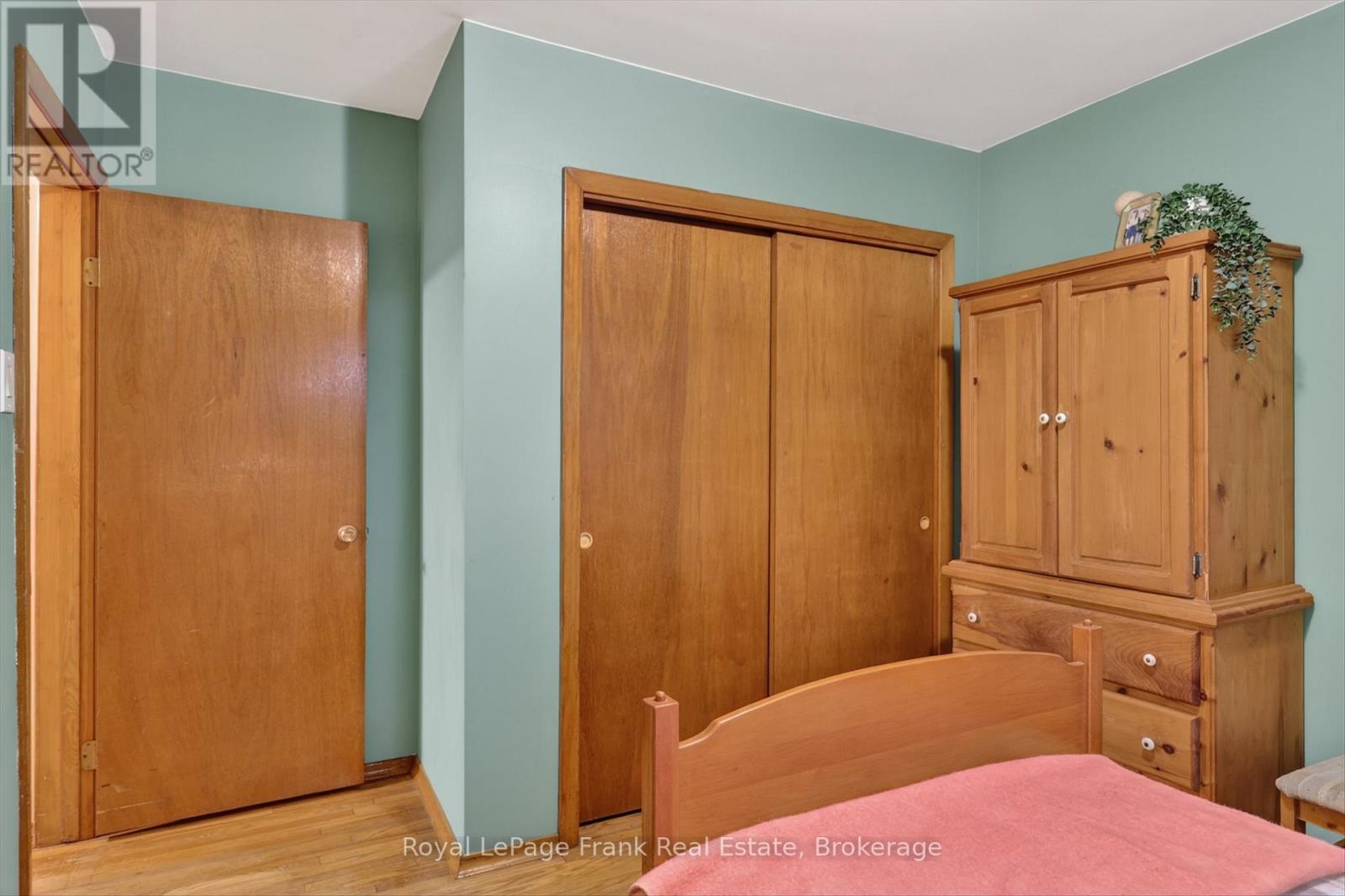 489 Raymond Street, Peterborough, Ontario  K9H 5M7 - Photo 25 - X13437632