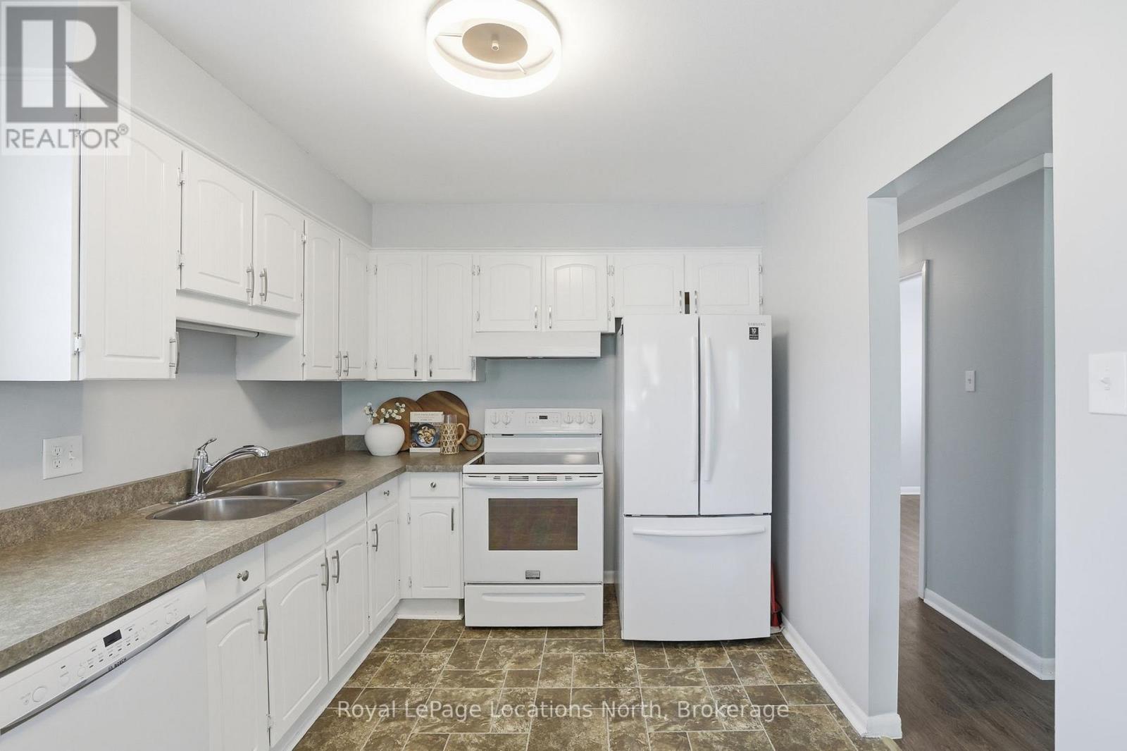 30 Courtice Crescent, Collingwood, Ontario  L9Y 4G1 - Photo 12 - S13437548