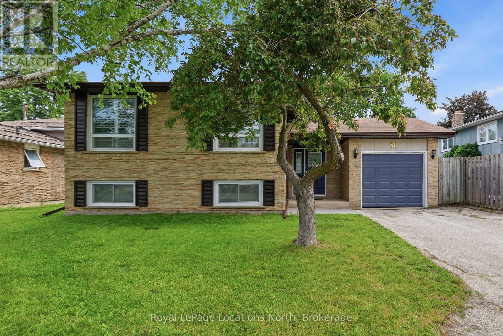 30 Courtice Crescent, Collingwood, Ontario  L9Y 4G1 - Photo 2 - S13437548