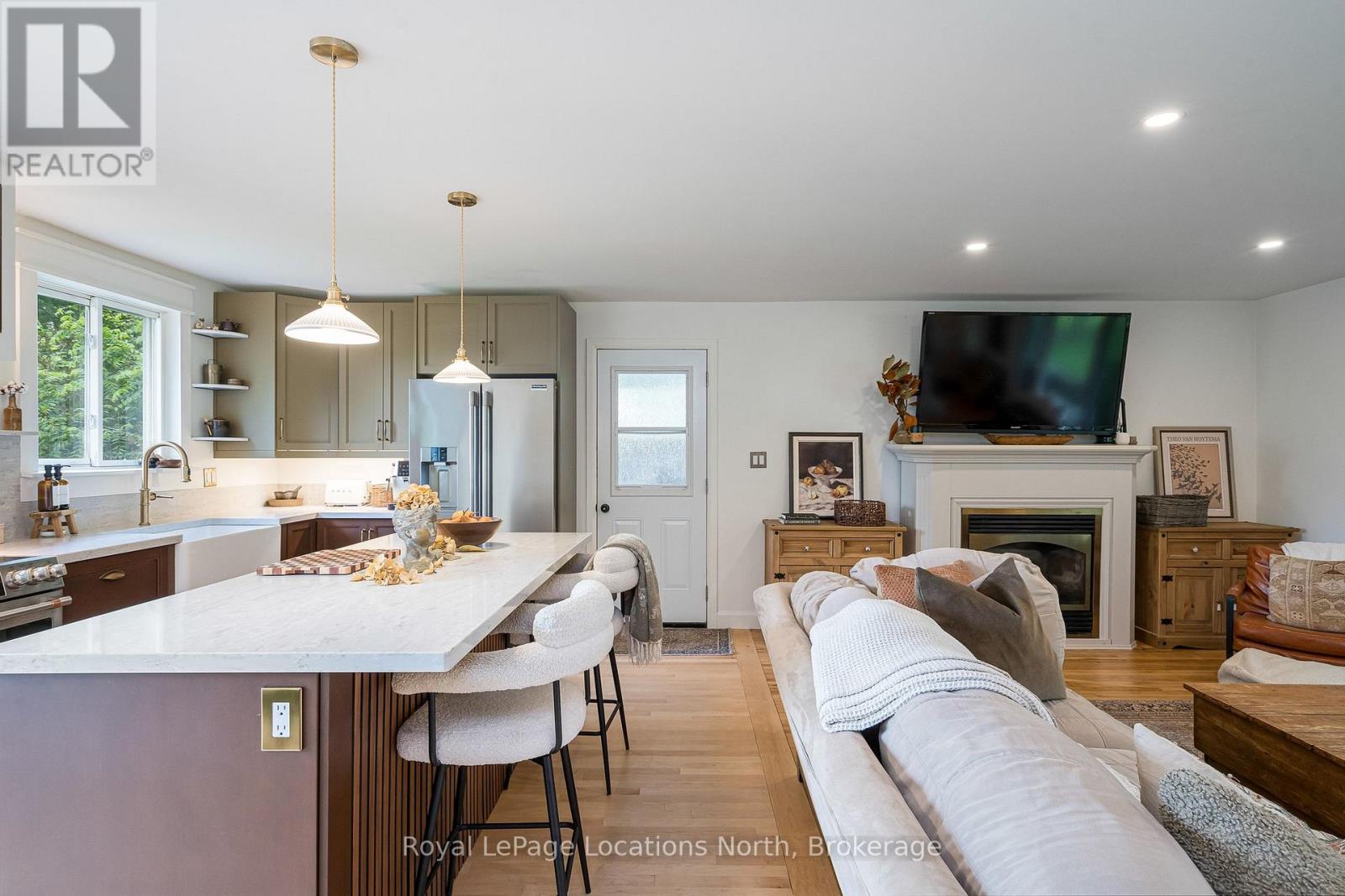 46 Townley Street, Clearview, Ontario L0M 1P0 - Photo 23 - S13437780