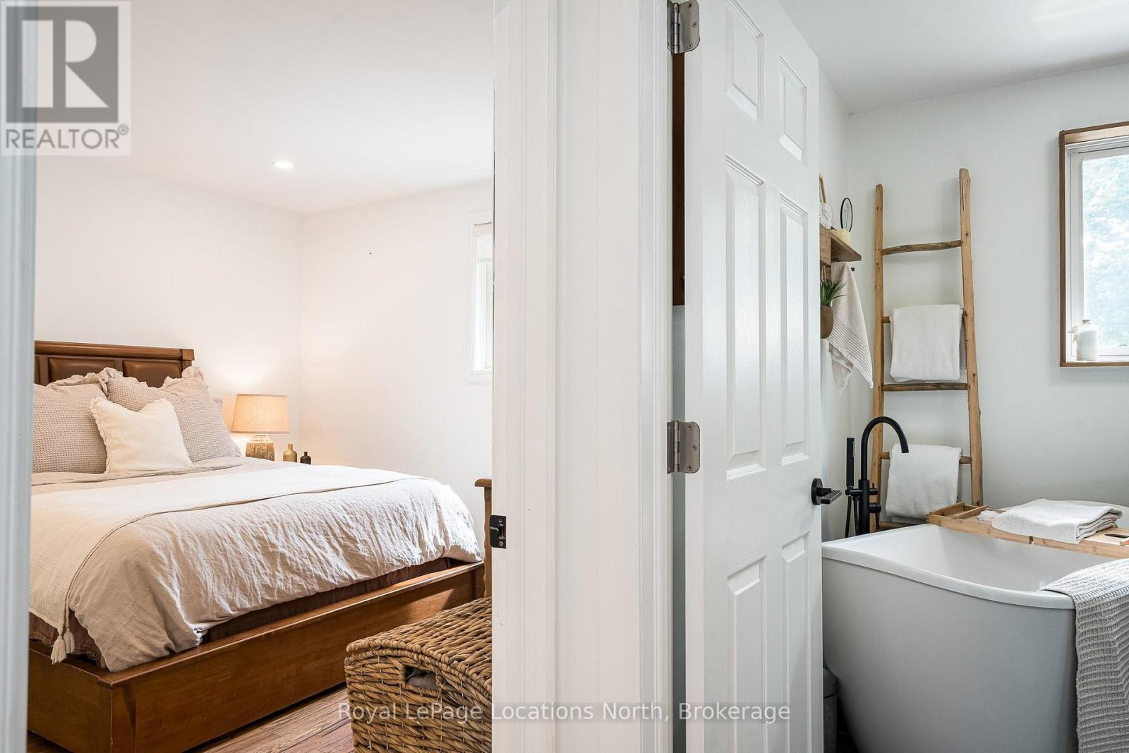 46 Townley Street, Clearview, Ontario L0M 1P0 - Photo 31 - S13437780